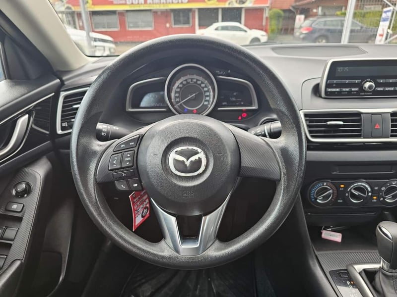Mazda NEW 3 1.6 2016 - Imagen 15 de 16