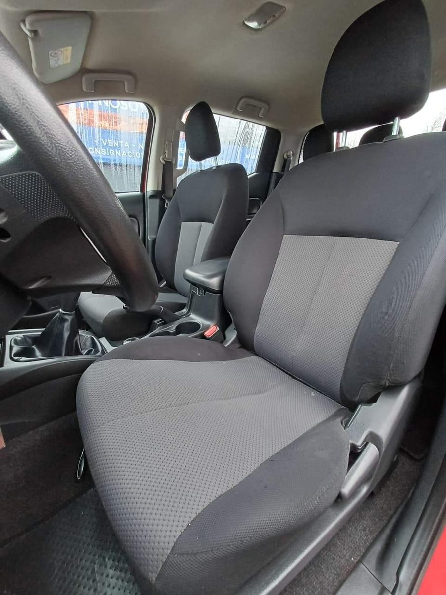 Mitsubishi L200 KATANA CRT 2022 - Imagen 10 de 16