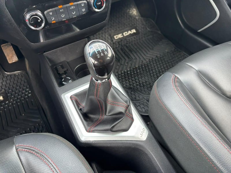 JAC JS2 LUXURY 2024 - Imagen 15 de 19