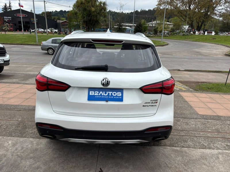 MG HS DCT 4X4 2021 - Imagen 4 de 18