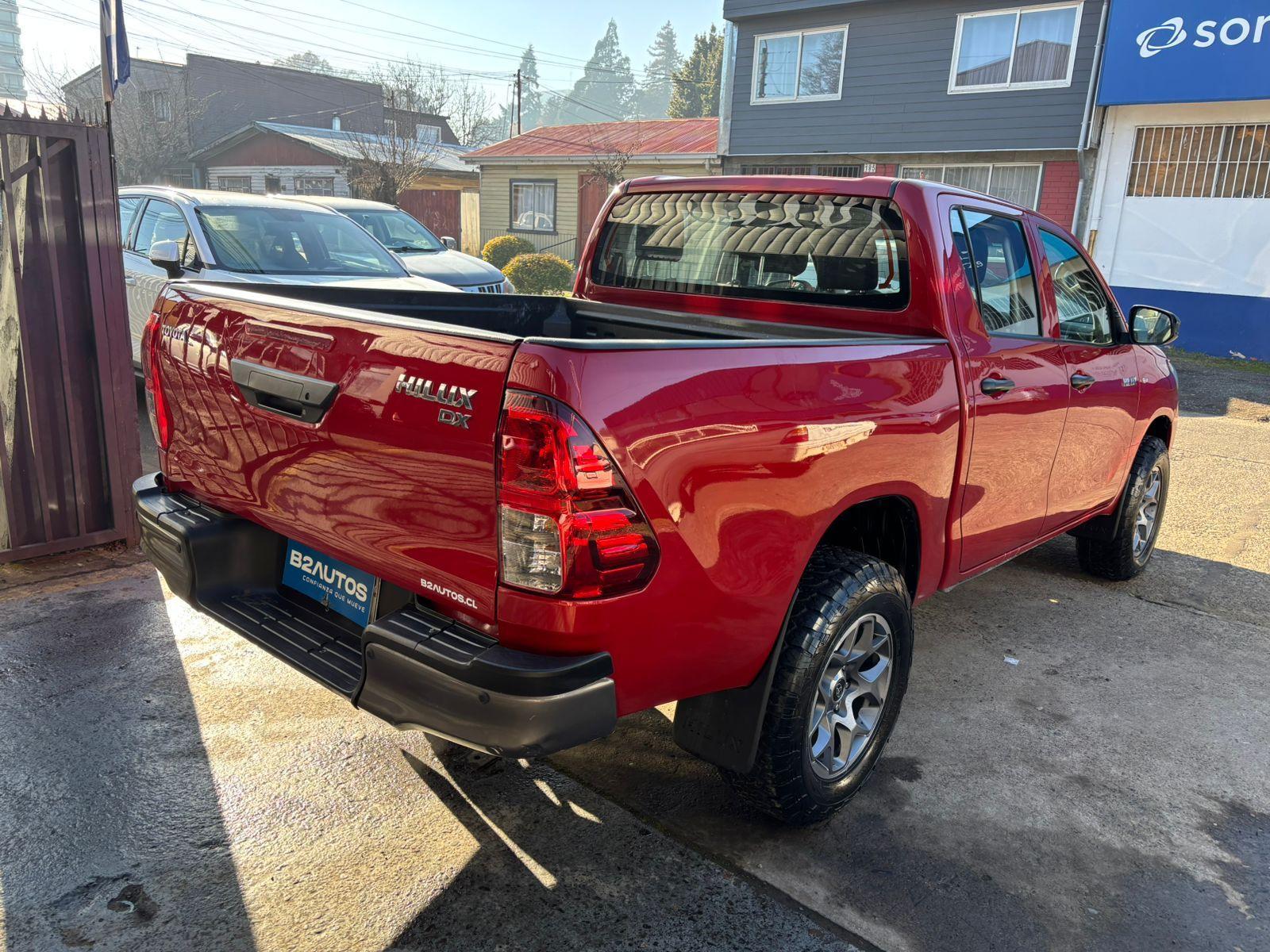 Toyota HILUX 2023 - Imagen 8 de 12