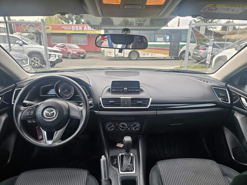 Mazda NEW 3 1.6 2016 - Imagen 13 de 16