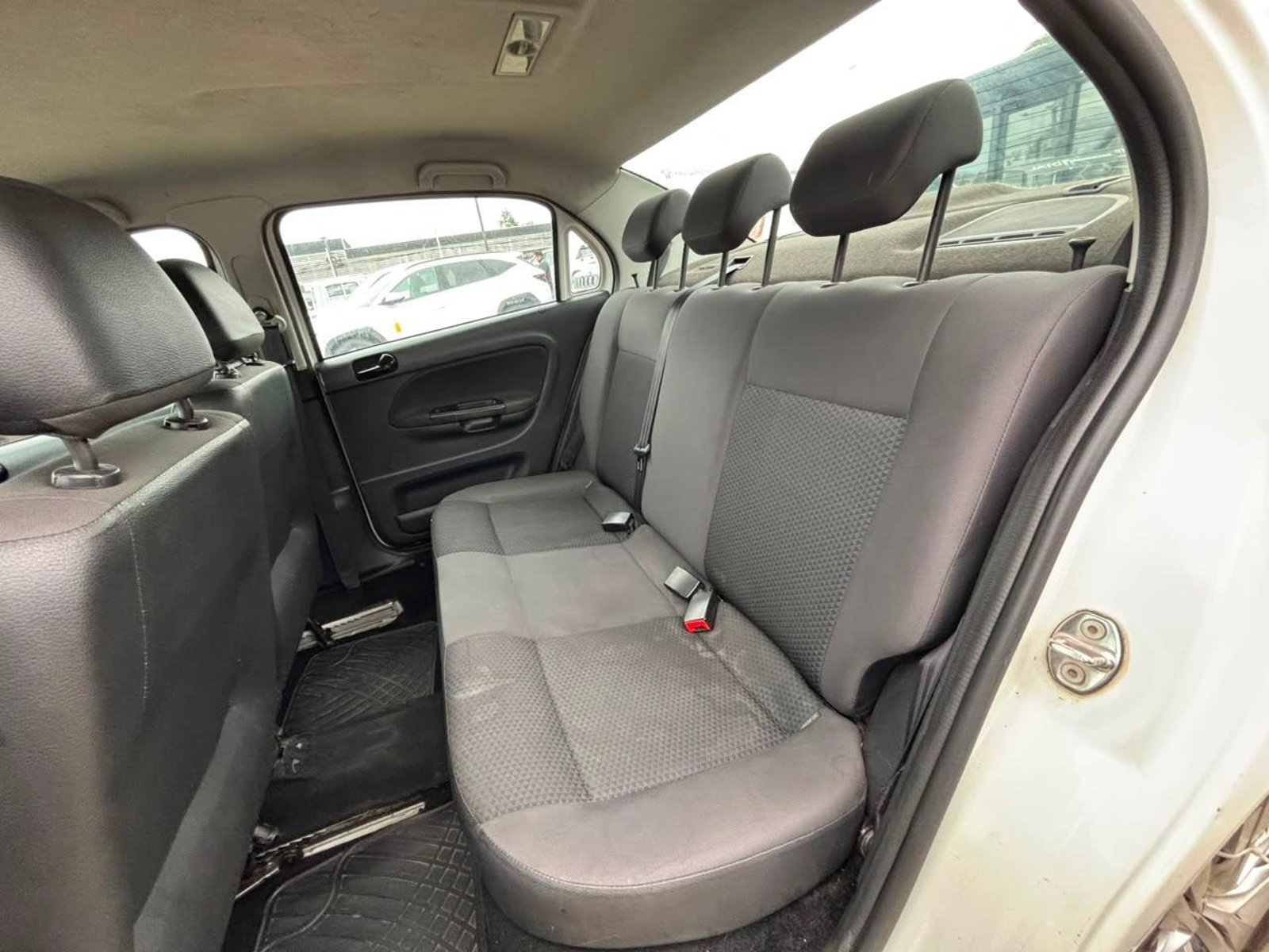 Volkswagen VOYAGE 2021 - Imagen 13 de 14