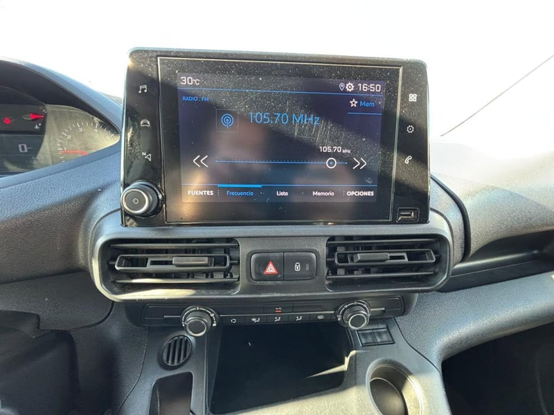 Peugeot PARTNER BLUEHDI 2024 - Imagen 15 de 15