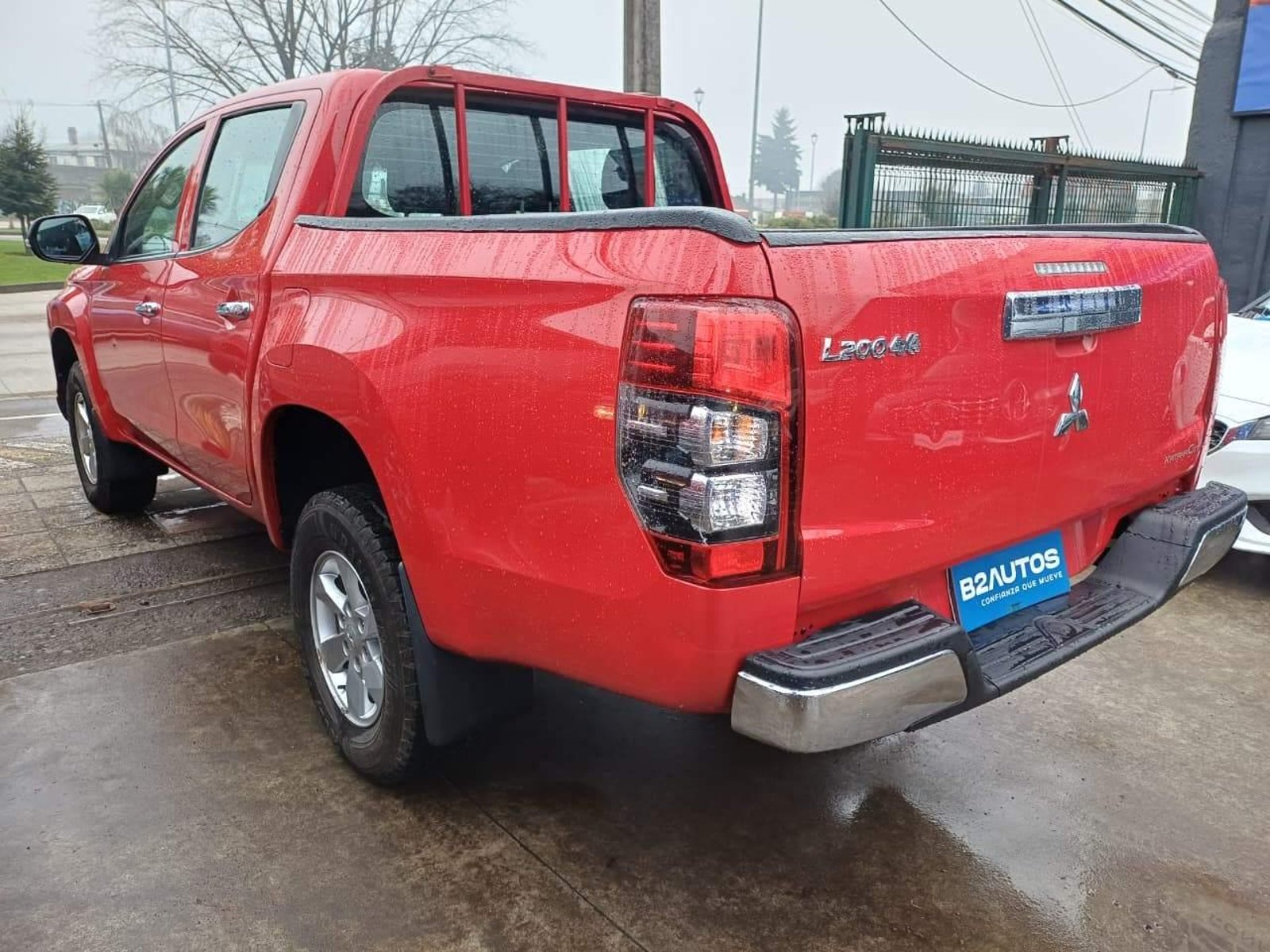 Mitsubishi L200 KATANA CRT 2022 - Imagen 7 de 16
