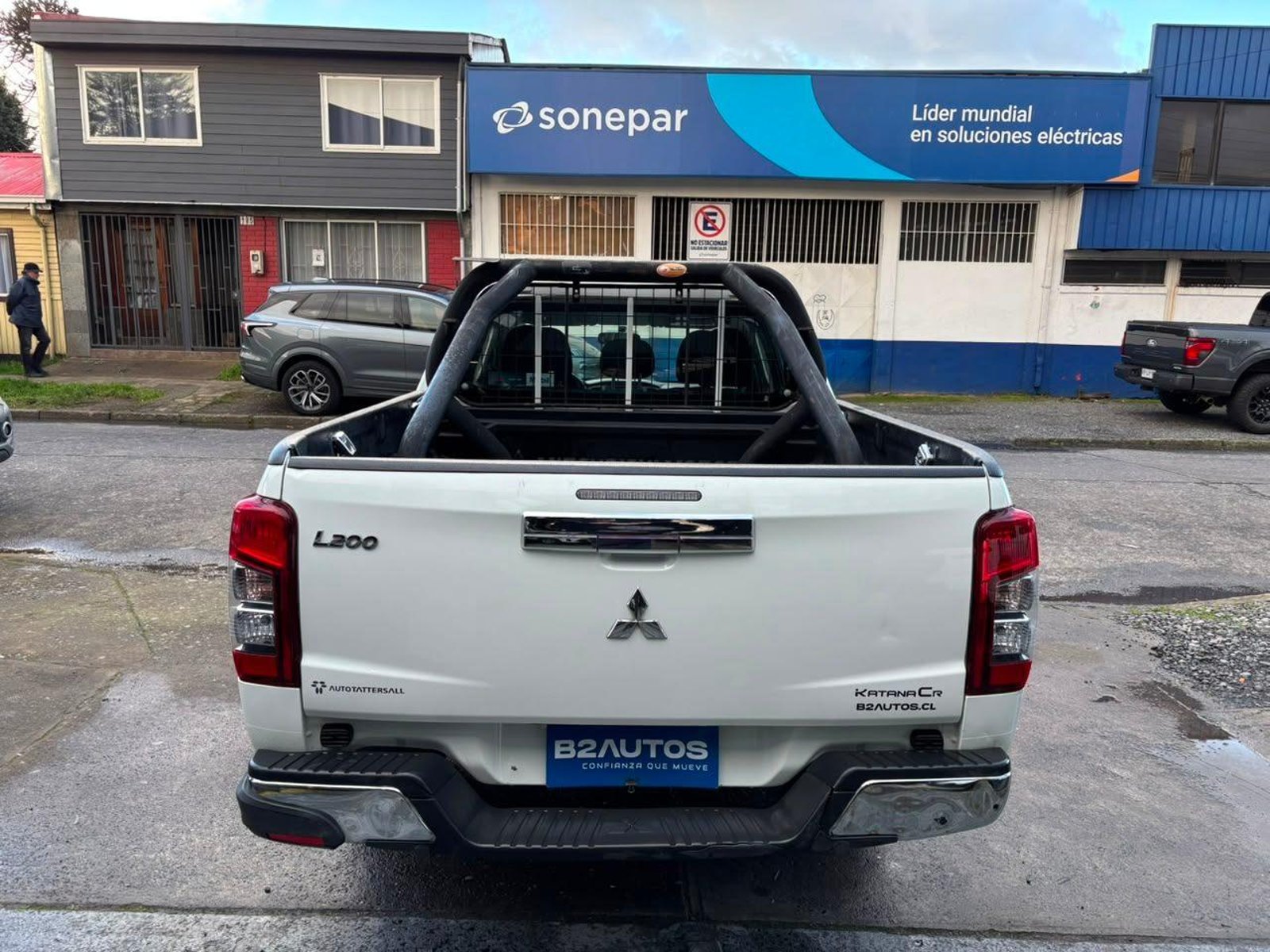Mitsubishi L200 KATANA CR 2023 - Imagen 7 de 16