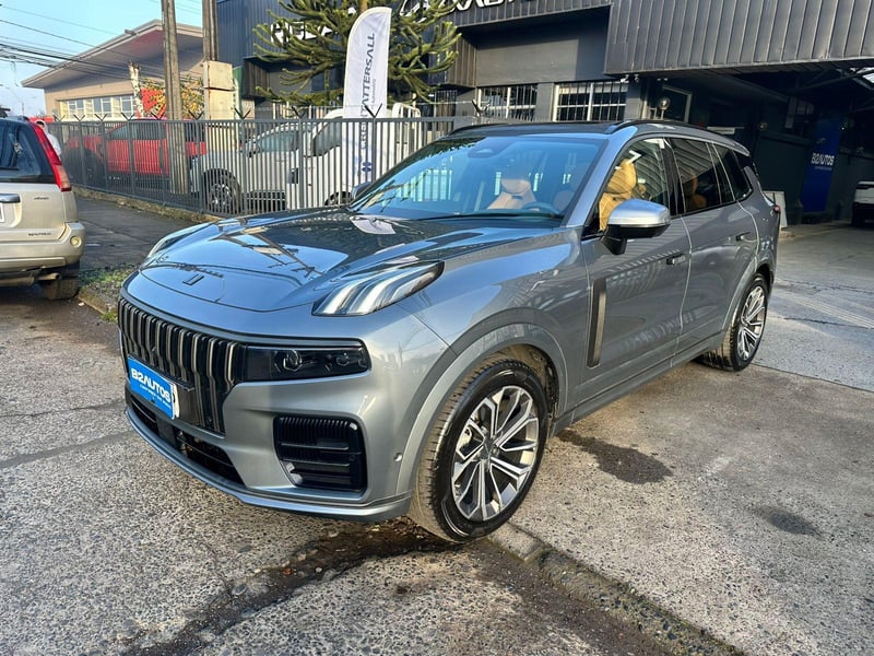 Lynk & Co 09 4X4 2025