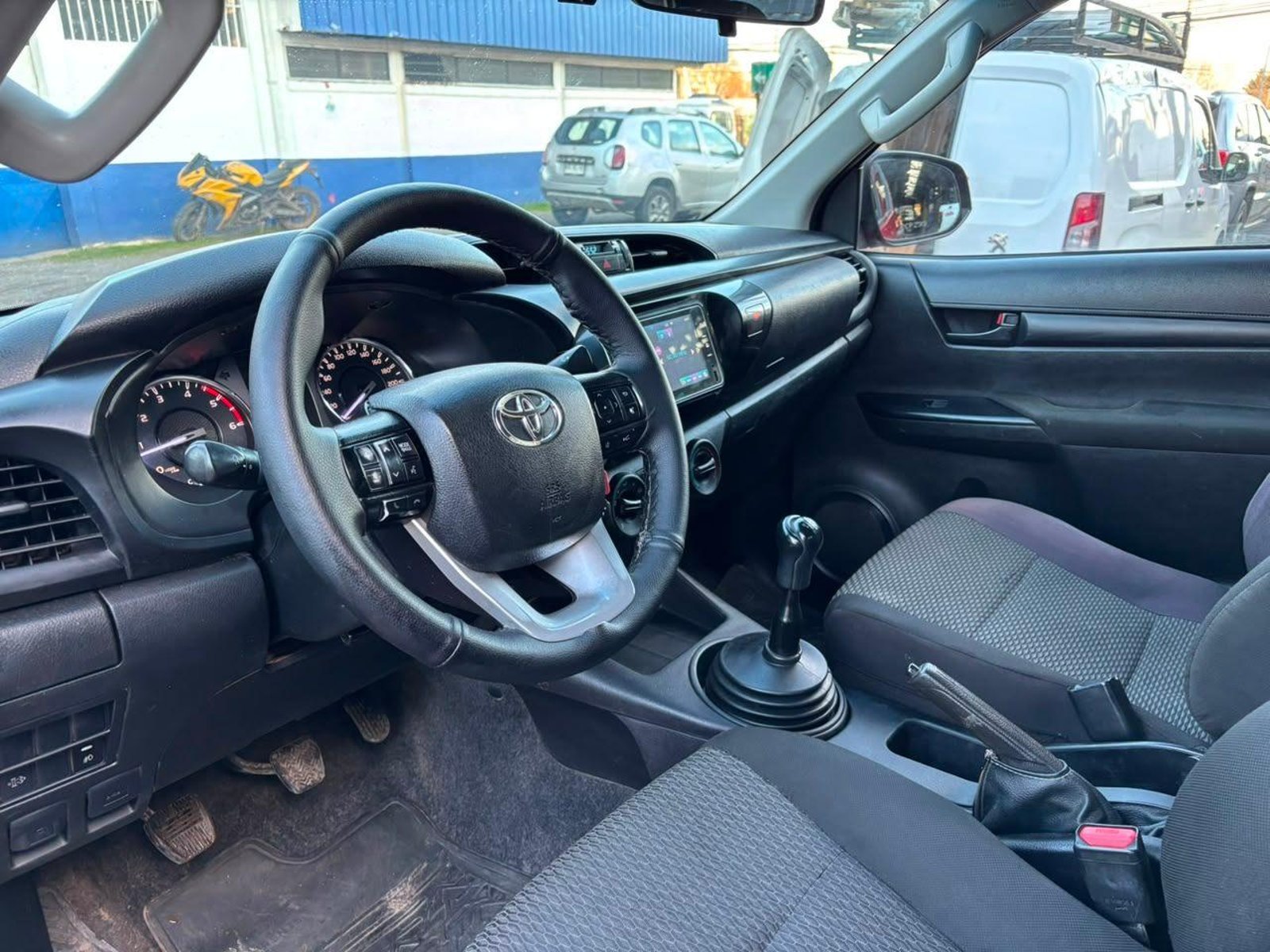 Toyota HILUX 2021 - Imagen 11 de 15