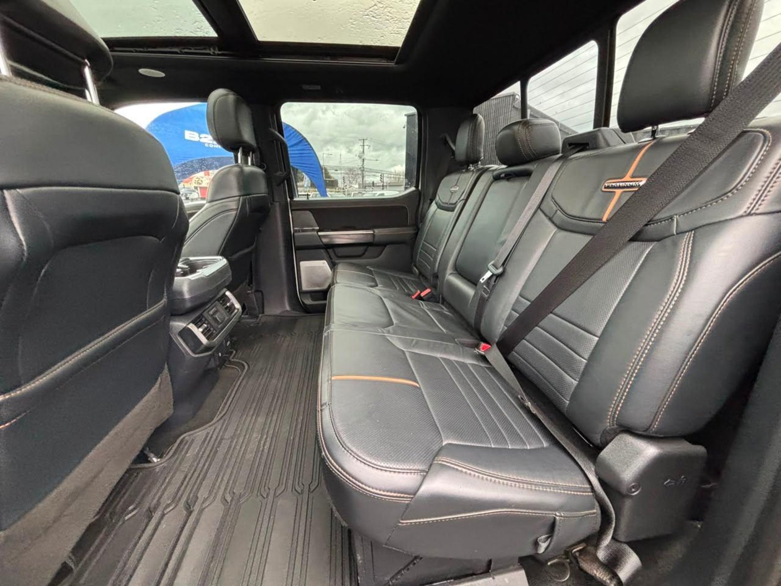 Ford F150 PLATINIUM 2023 - Imagen 13 de 19