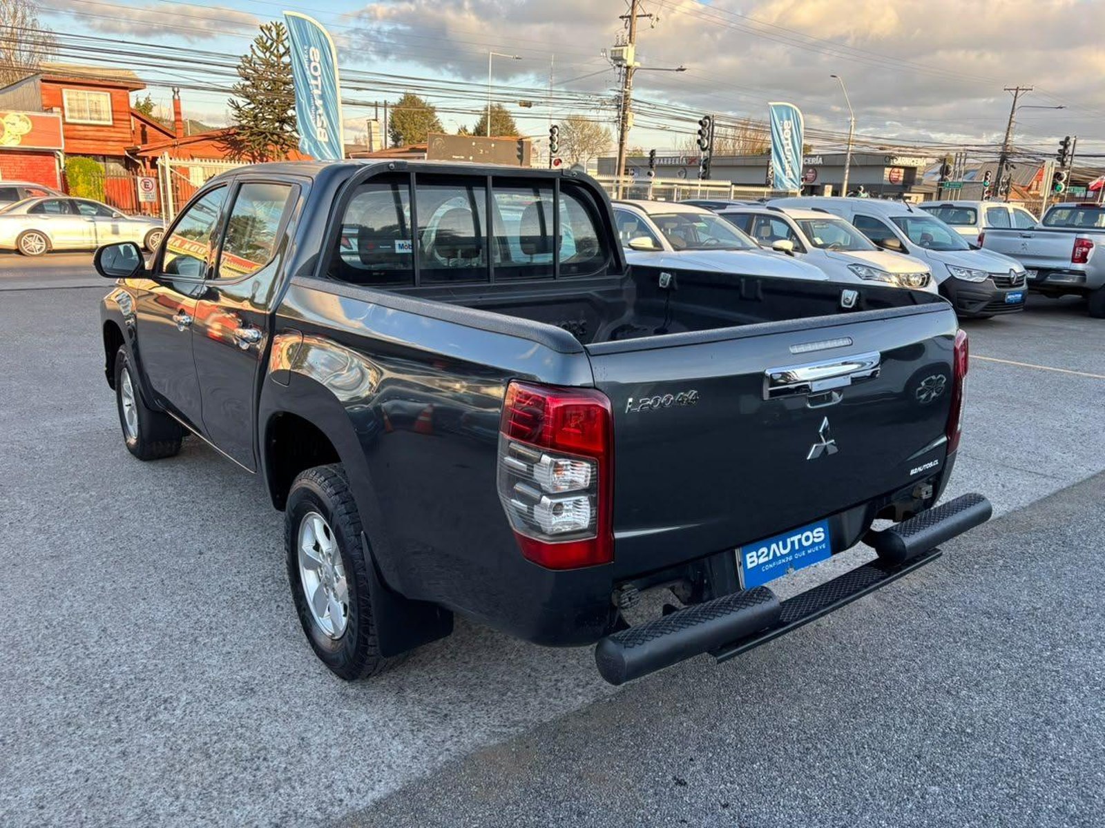Mitsubishi L200 KATANA CRT 4X4 2023 - Foto 5 de 16