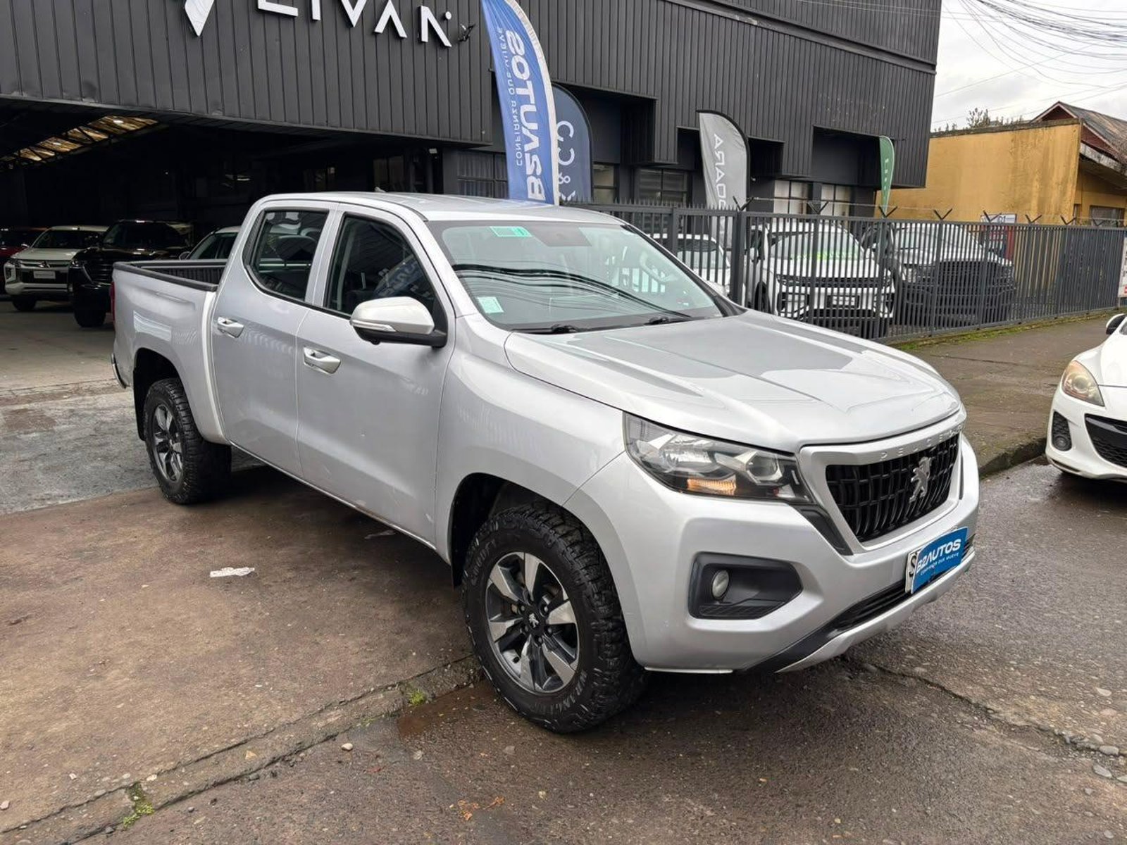 Peugeot LANDTREK 2023 - Foto 2 de 17