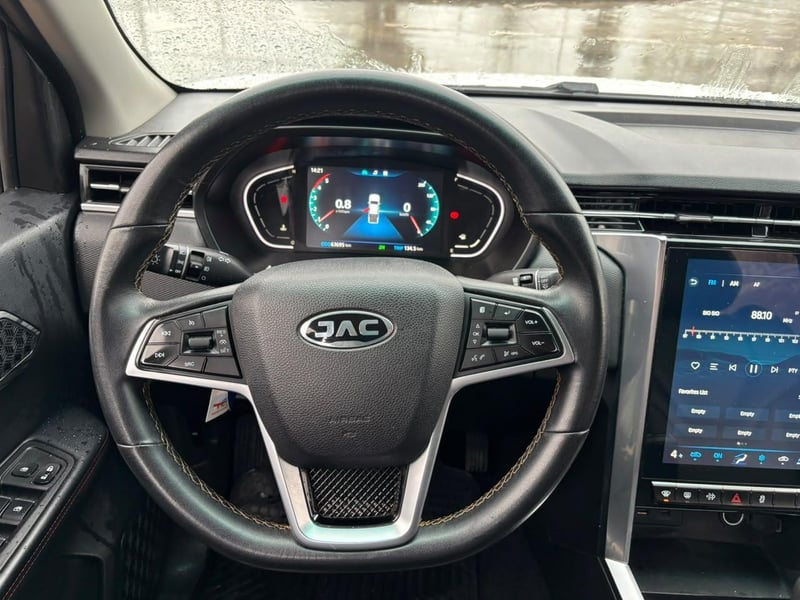 JAC T8 PRO LUXURY 2022 - Imagen 13 de 18