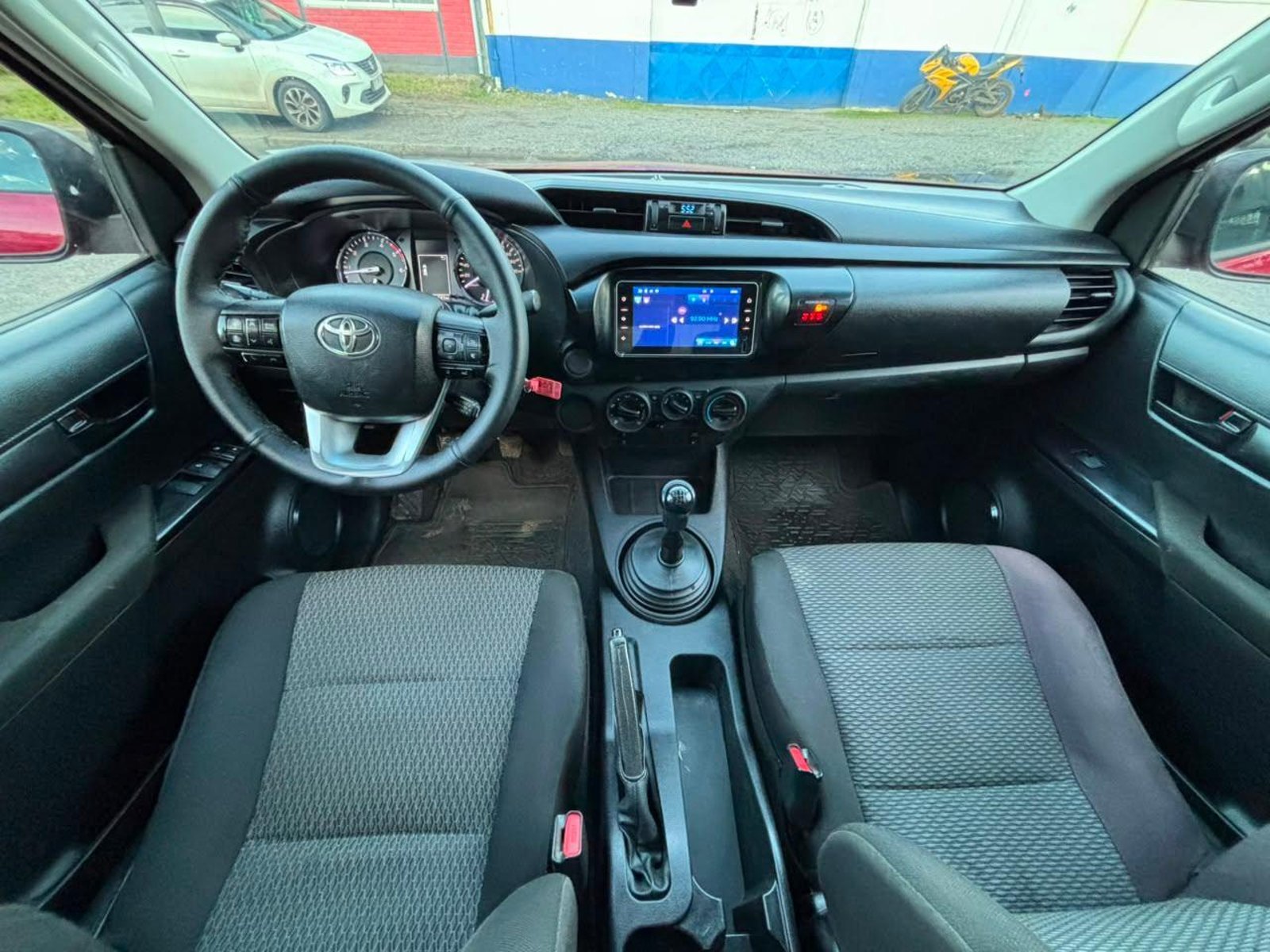Toyota HILUX 2021 - Imagen 12 de 15
