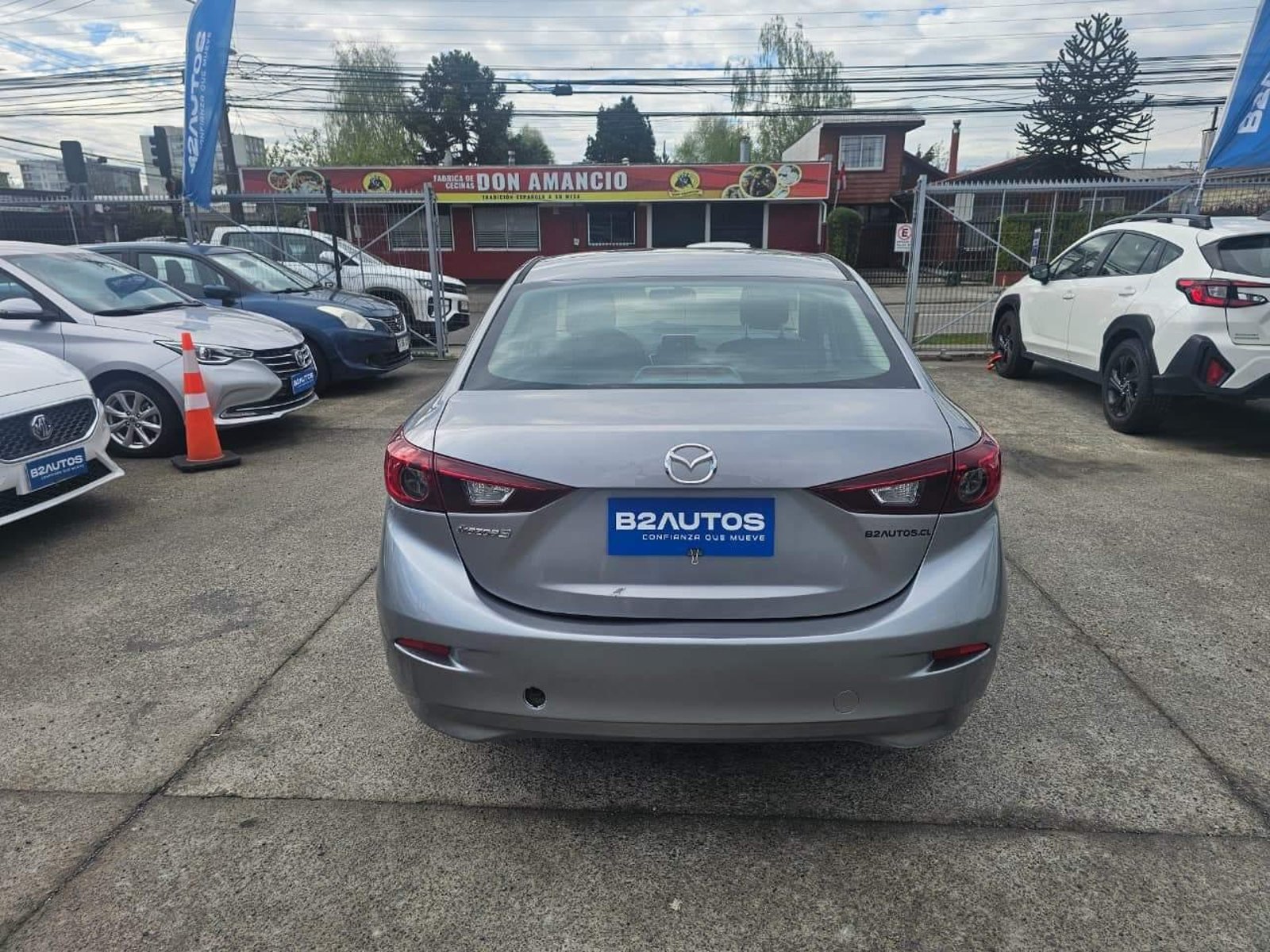 Mazda NEW 3 1.6 2016 - Foto 4 de 16