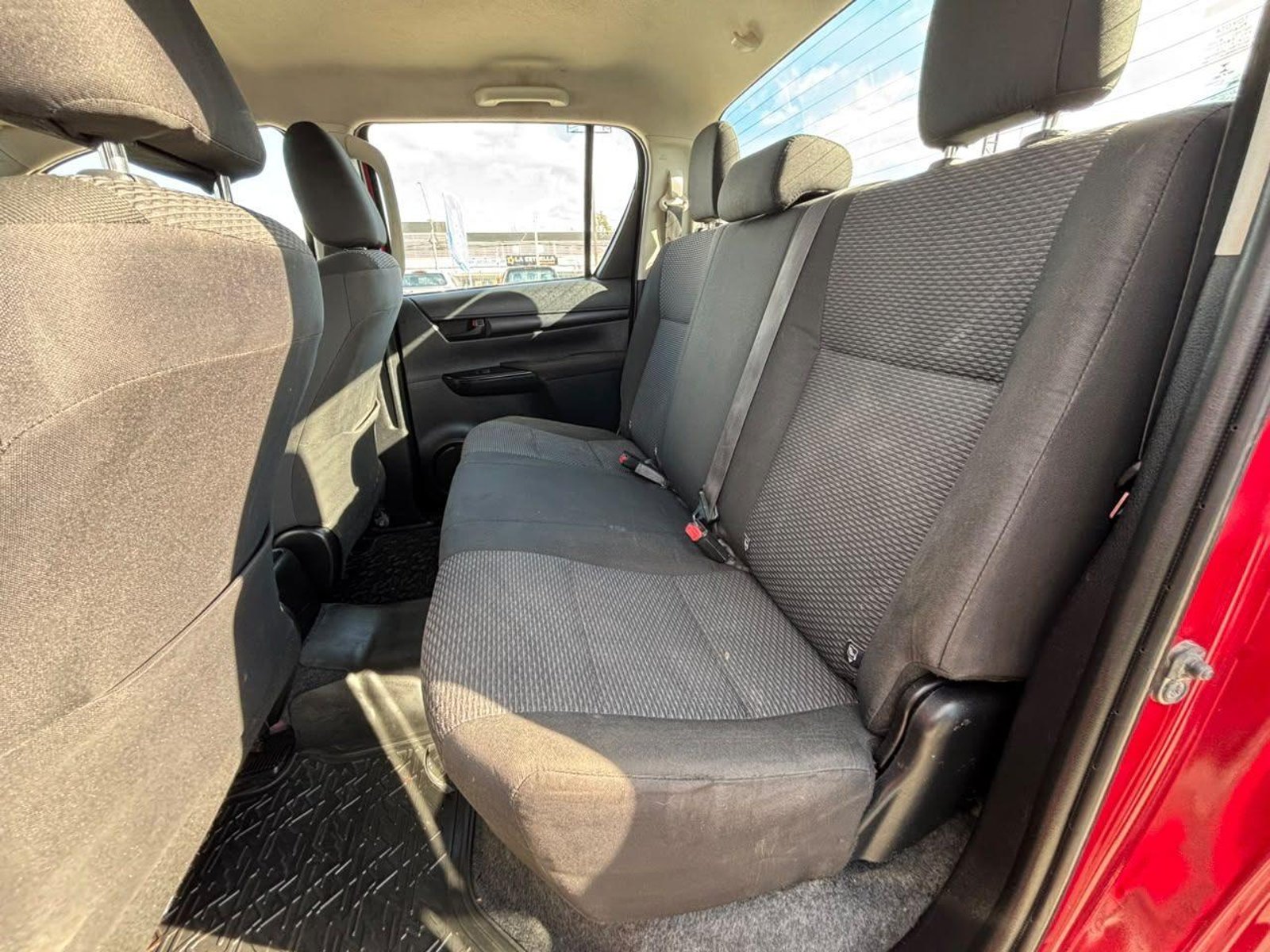 Toyota HILUX D CAB 2021 - Imagen 10 de 15