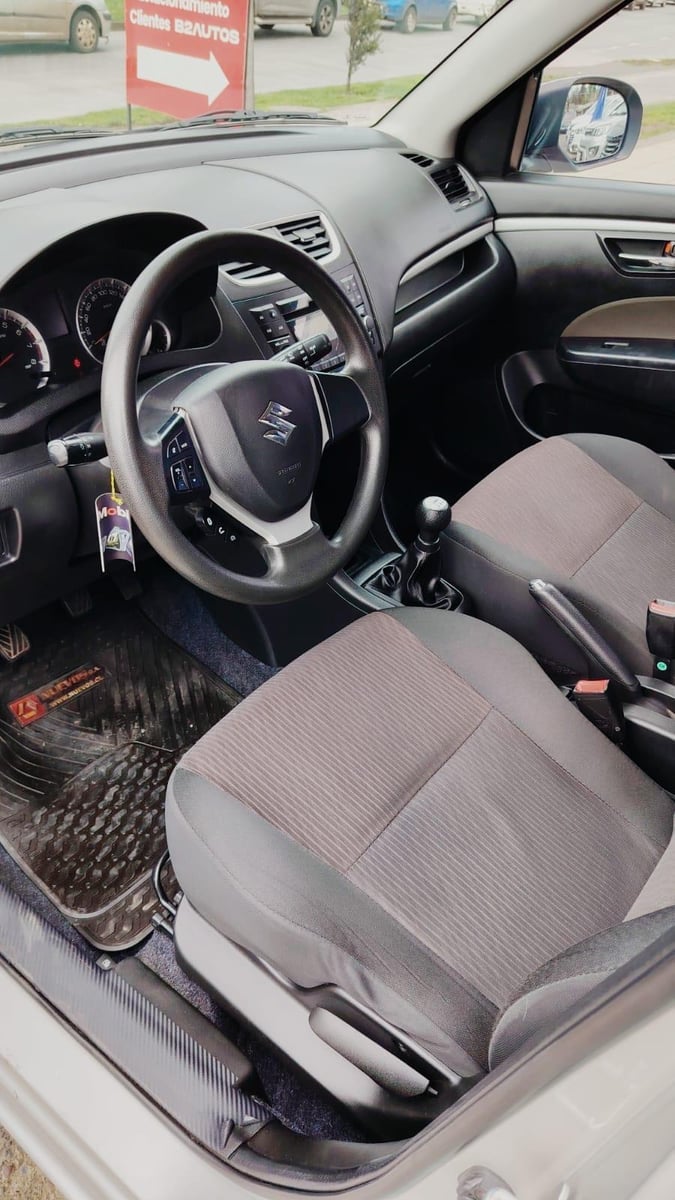 Suzuki SWIFT GL SPORT HB 2017 - Imagen 7 de 8