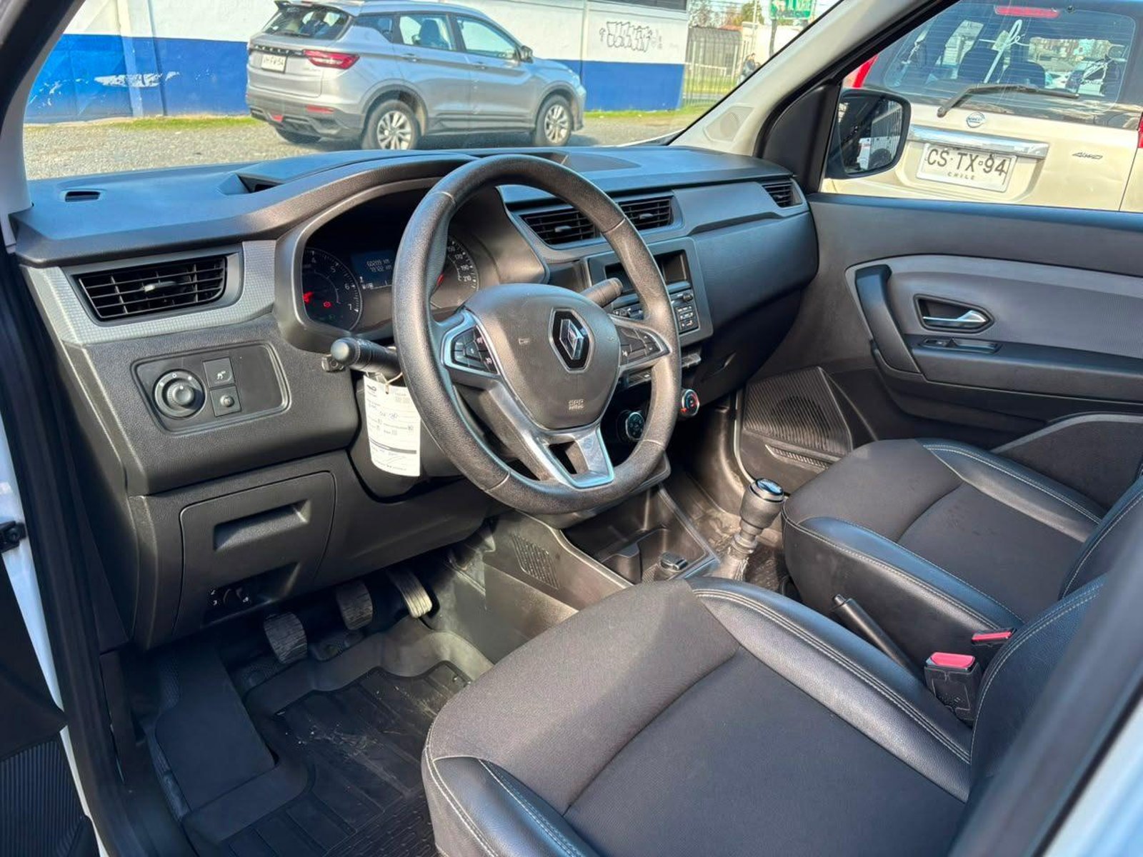 Renault EXPRESS 2023 - Imagen 9 de 15