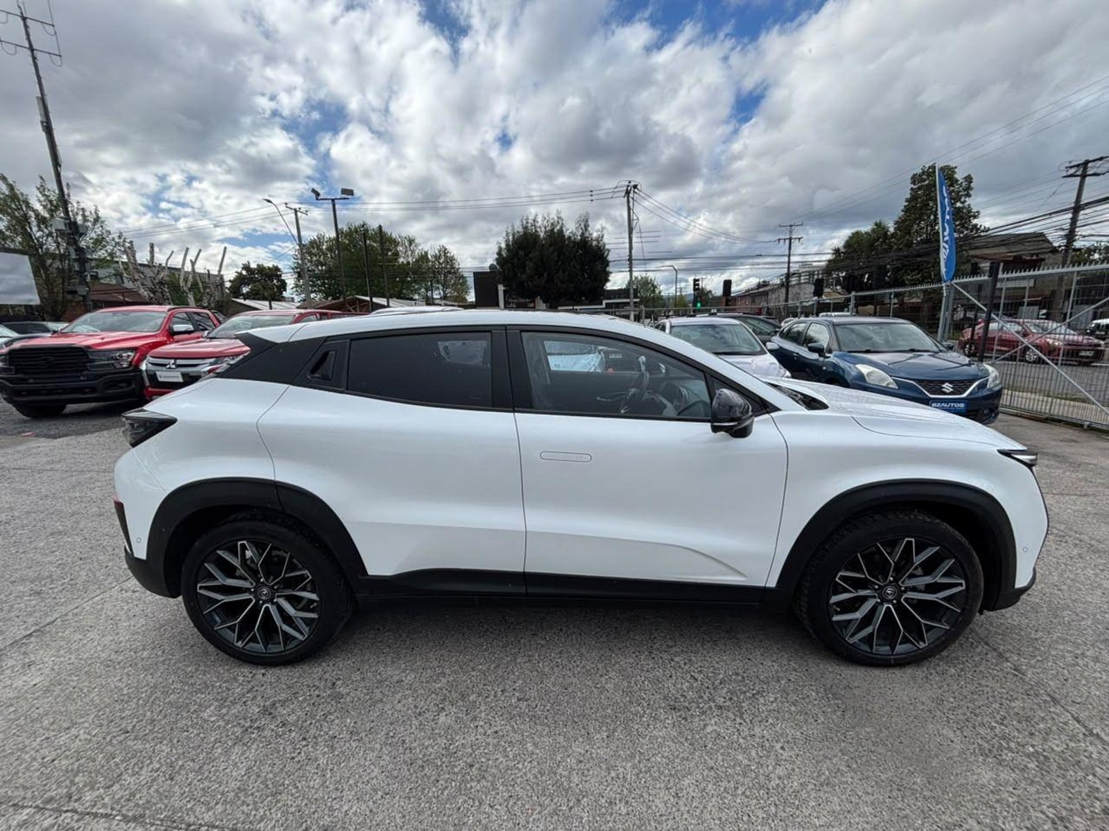 Changan UNI T TURBO 2025 - Foto 4 de 19