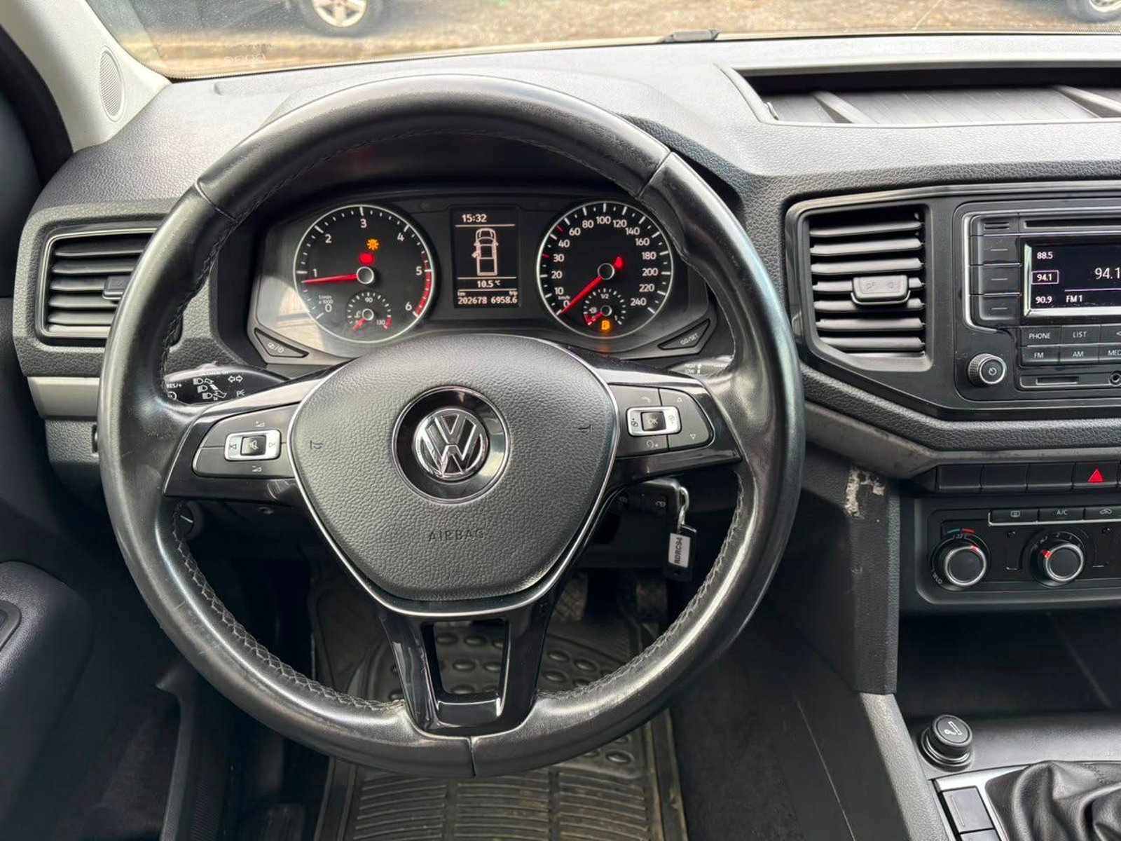Volkswagen AMAROK TRENDLINE 2021 - Imagen 12 de 14