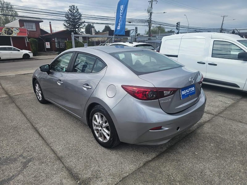 Mazda NEW 3 1.6 2016 - Imagen 7 de 16