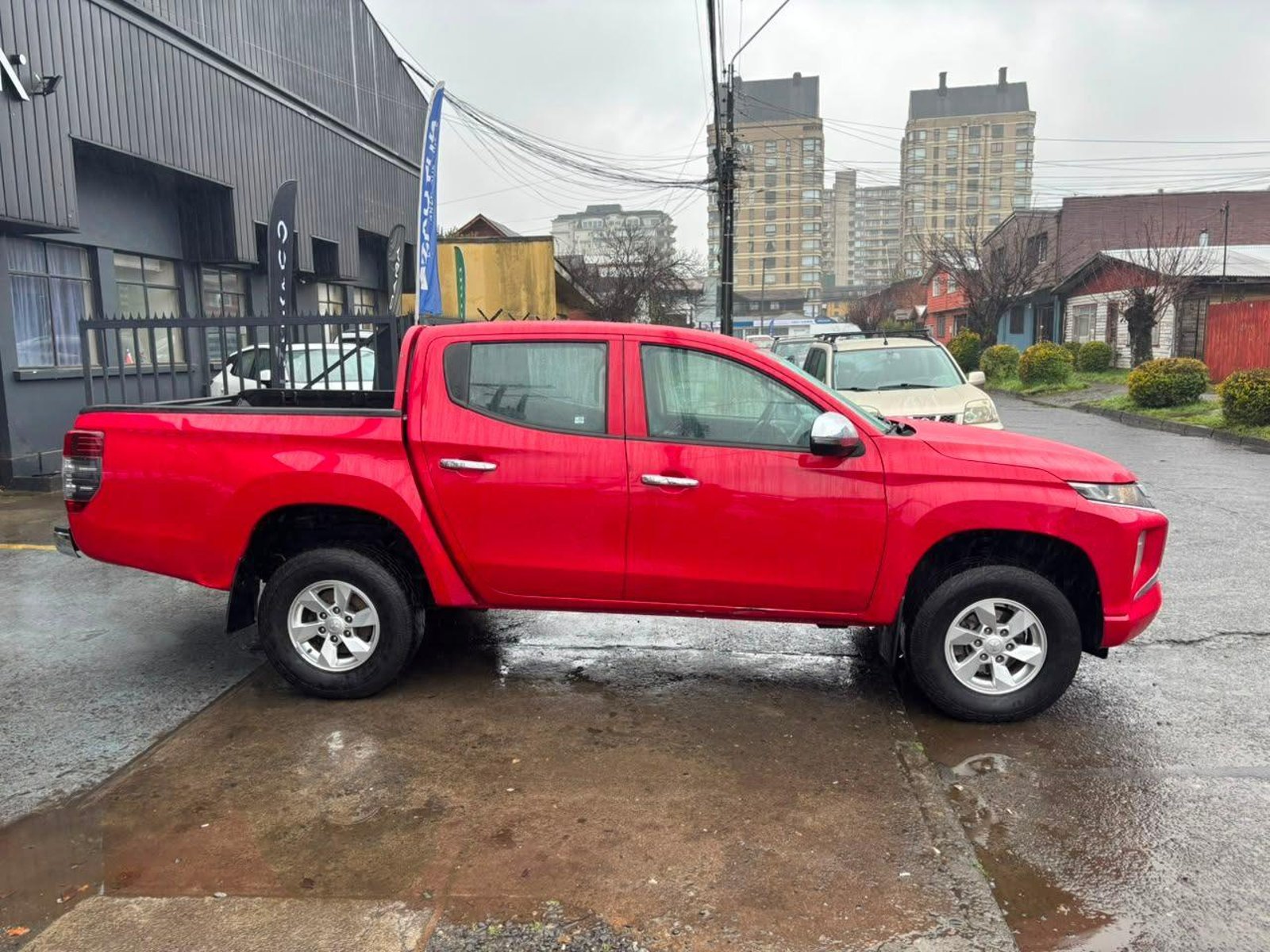 Mitsubishi L200 2023 - Imagen 7 de 14