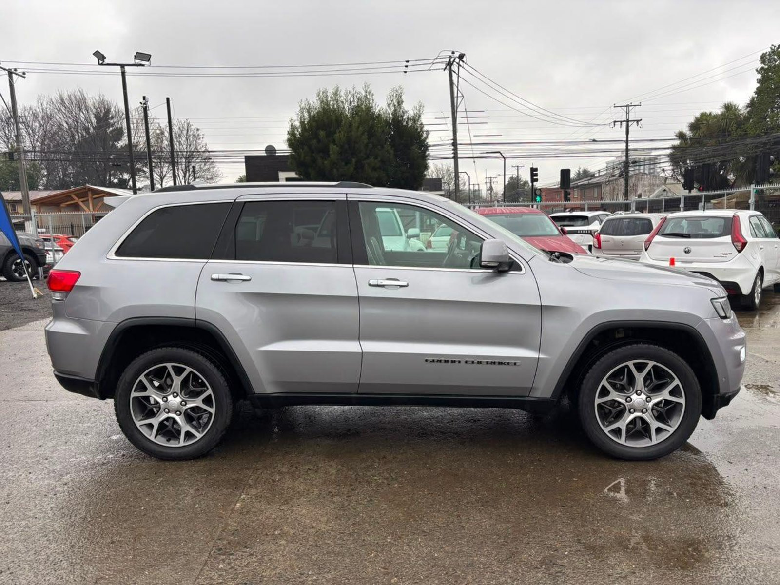 Jeep GRAND CHEROKEE LTD 2020 - Imagen 5 de 16