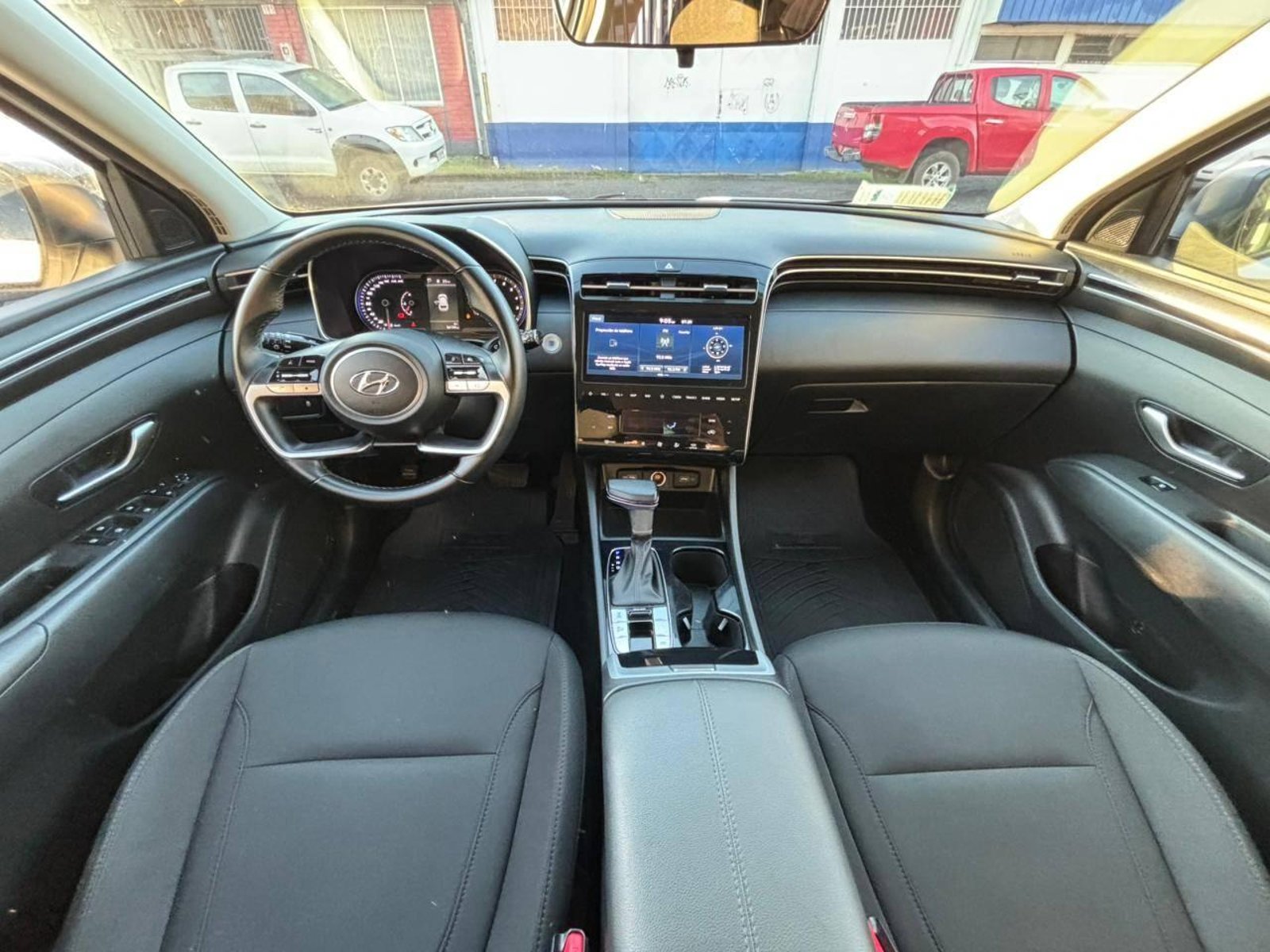 Hyundai TUCSON 2025 - Imagen 13 de 16