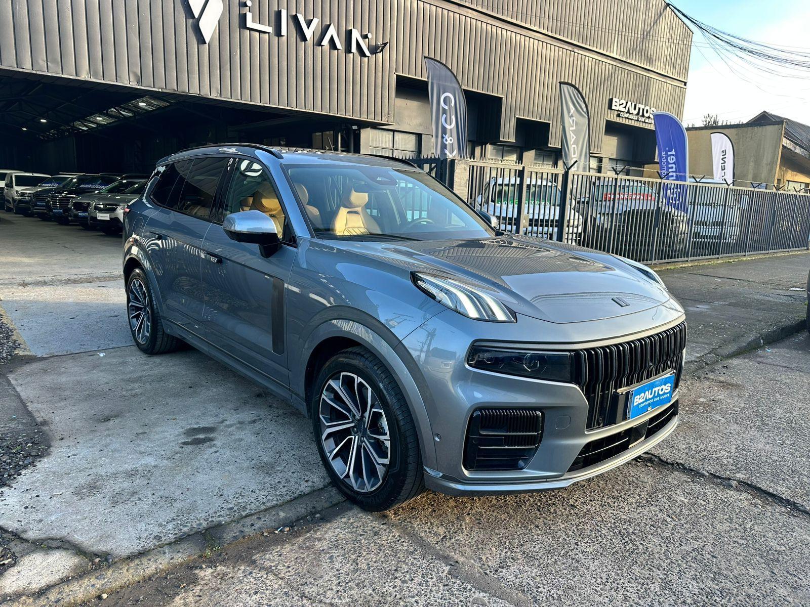 Lynk & Co 09 4X4 2025 - Foto 2 de 20