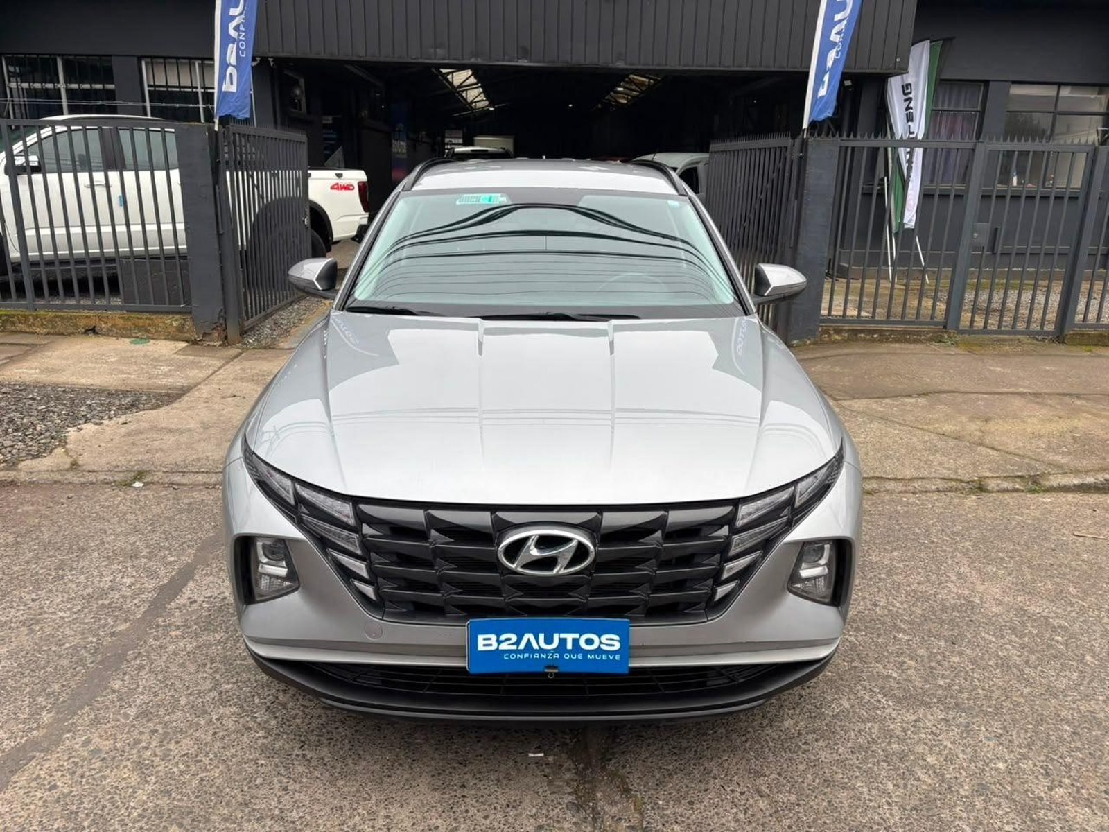 Hyundai TUCSON NX4 MPI 2025 - Imagen 8 de 17