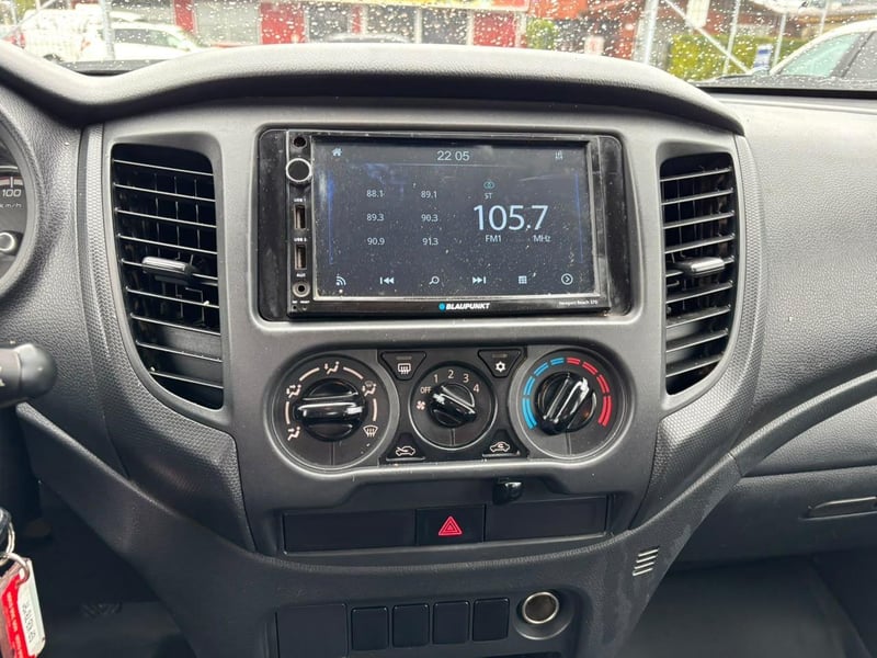 Mitsubishi L200 KATANA CRM 2023 - Imagen 14 de 14