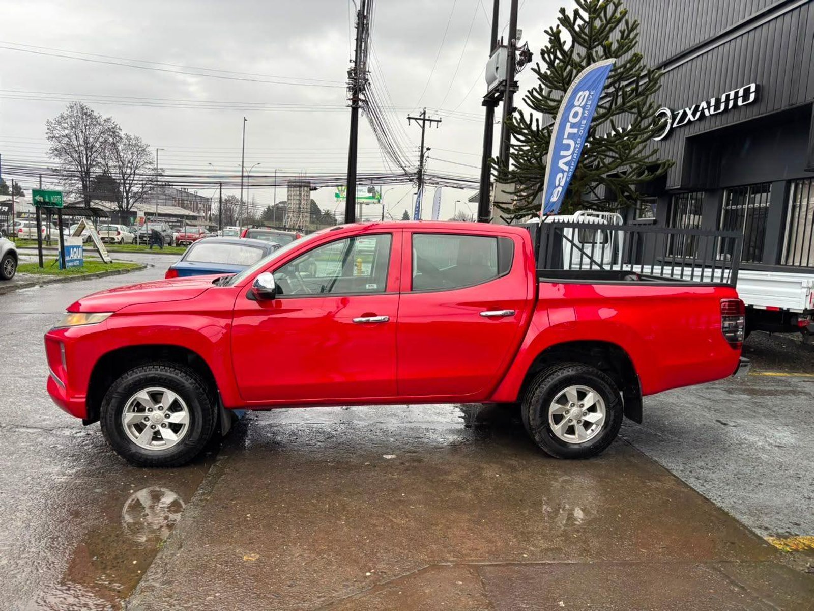 Mitsubishi L200 KATANA CRT 2022 - Imagen 6 de 16