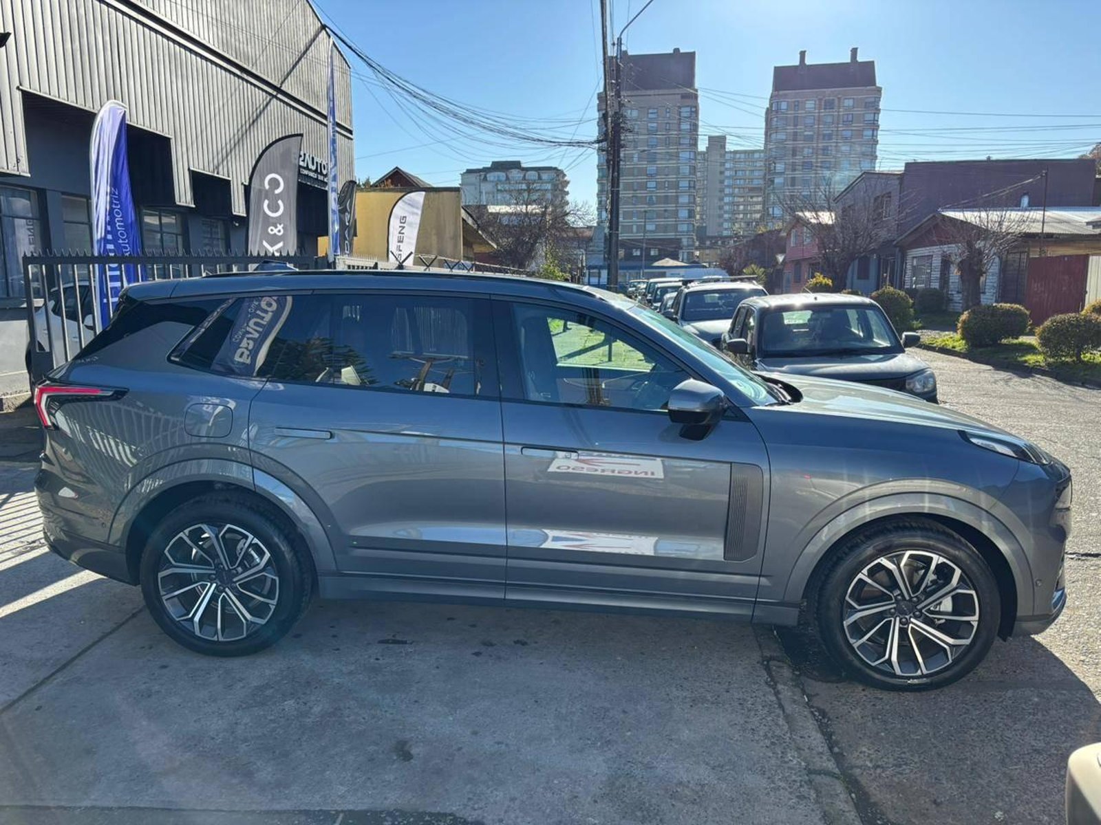 LYNK&CO 09 HALO 2025 - Imagen 7 de 17