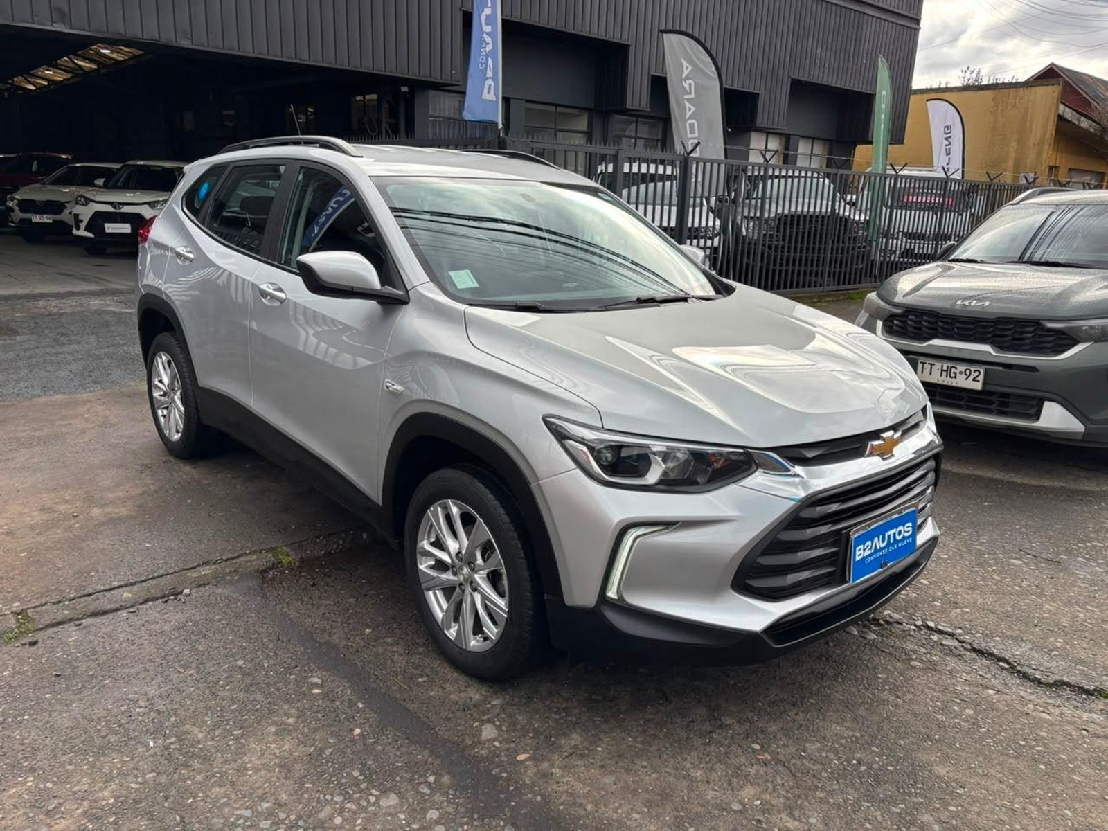 Chevrolet TRACKER 2023 - Foto 2 de 16