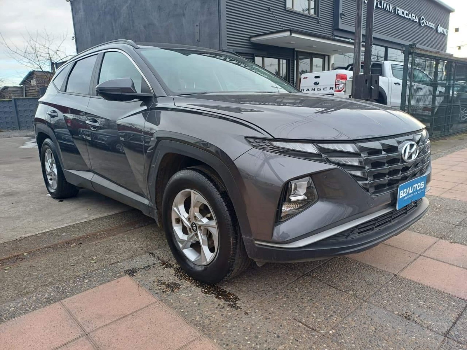 Hyundai TUCSON 2022 - Foto 2 de 12