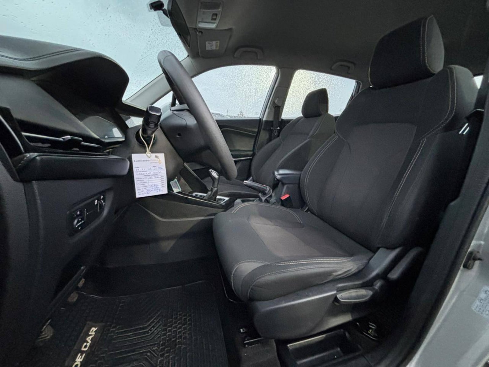 Changan CS15 HB 4X2 2023 - Imagen 8 de 12