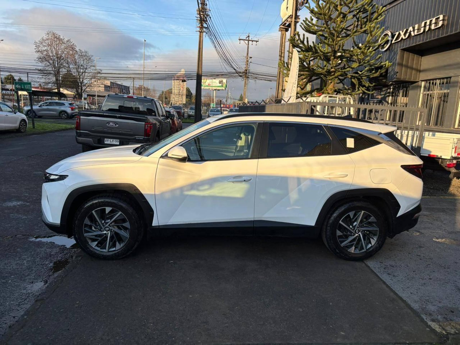 Hyundai TUCSON 2025 - Foto 5 de 16