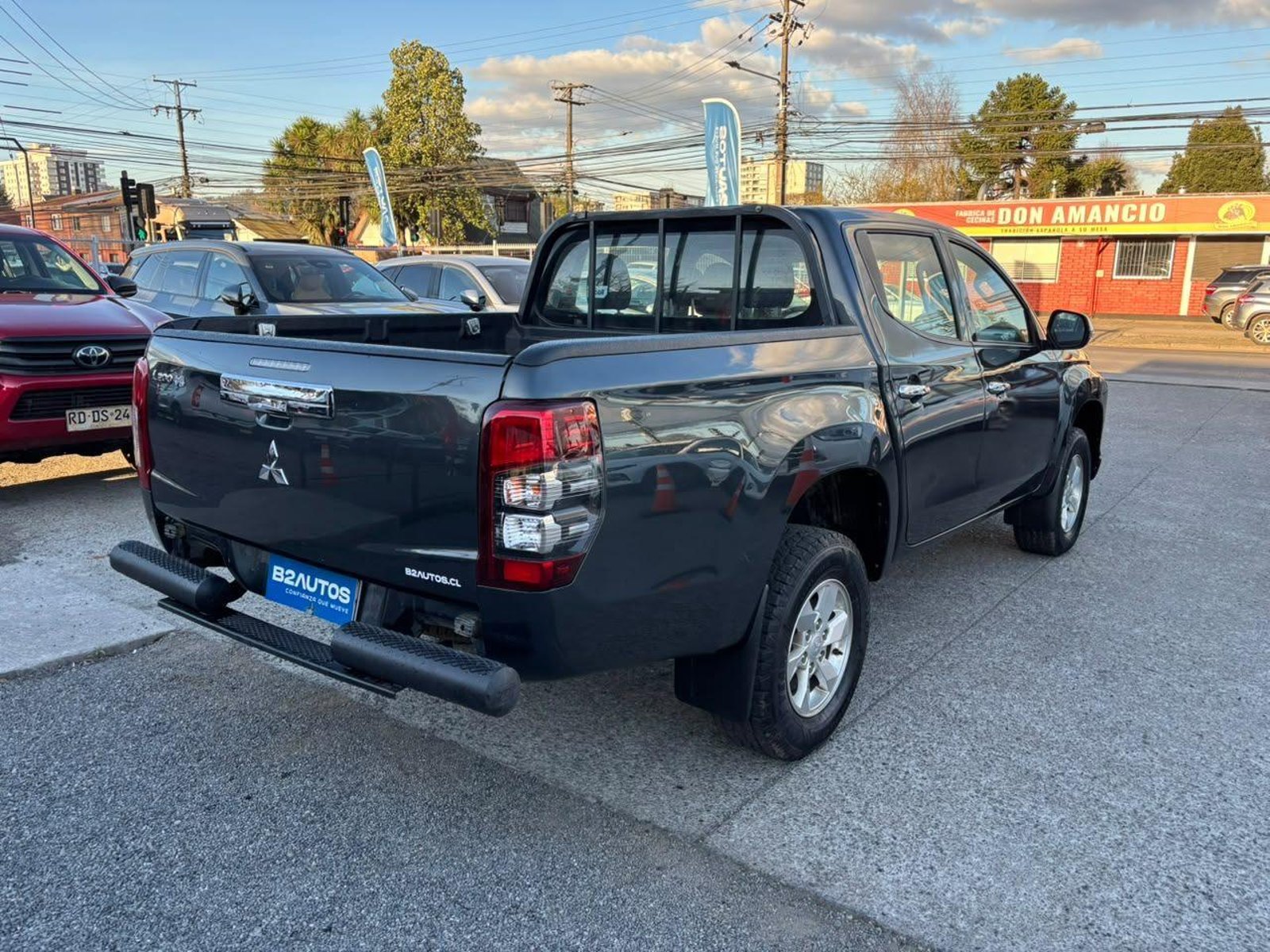 Mitsubishi L200 KATANA CRT 4X4 2023 - Imagen 6 de 16
