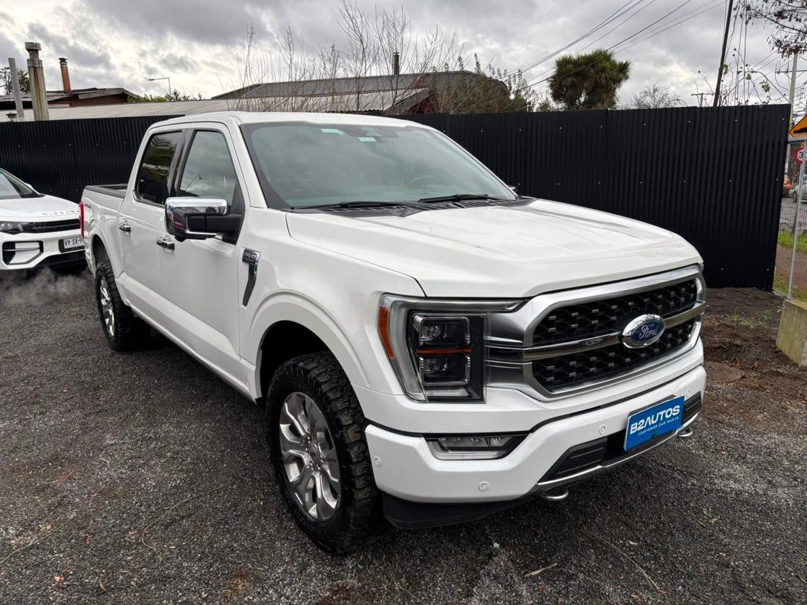 Ford F150 PLATINIUM 2023 - Foto 2 de 19