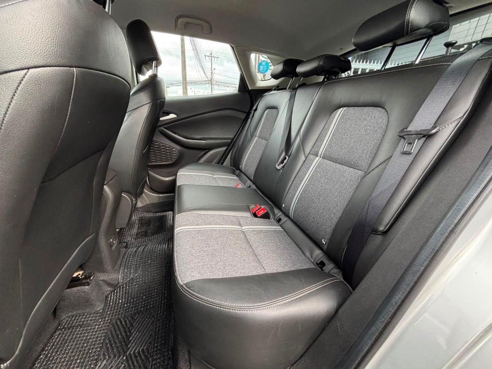 Chevrolet TRACKER 2023 - Imagen 13 de 16