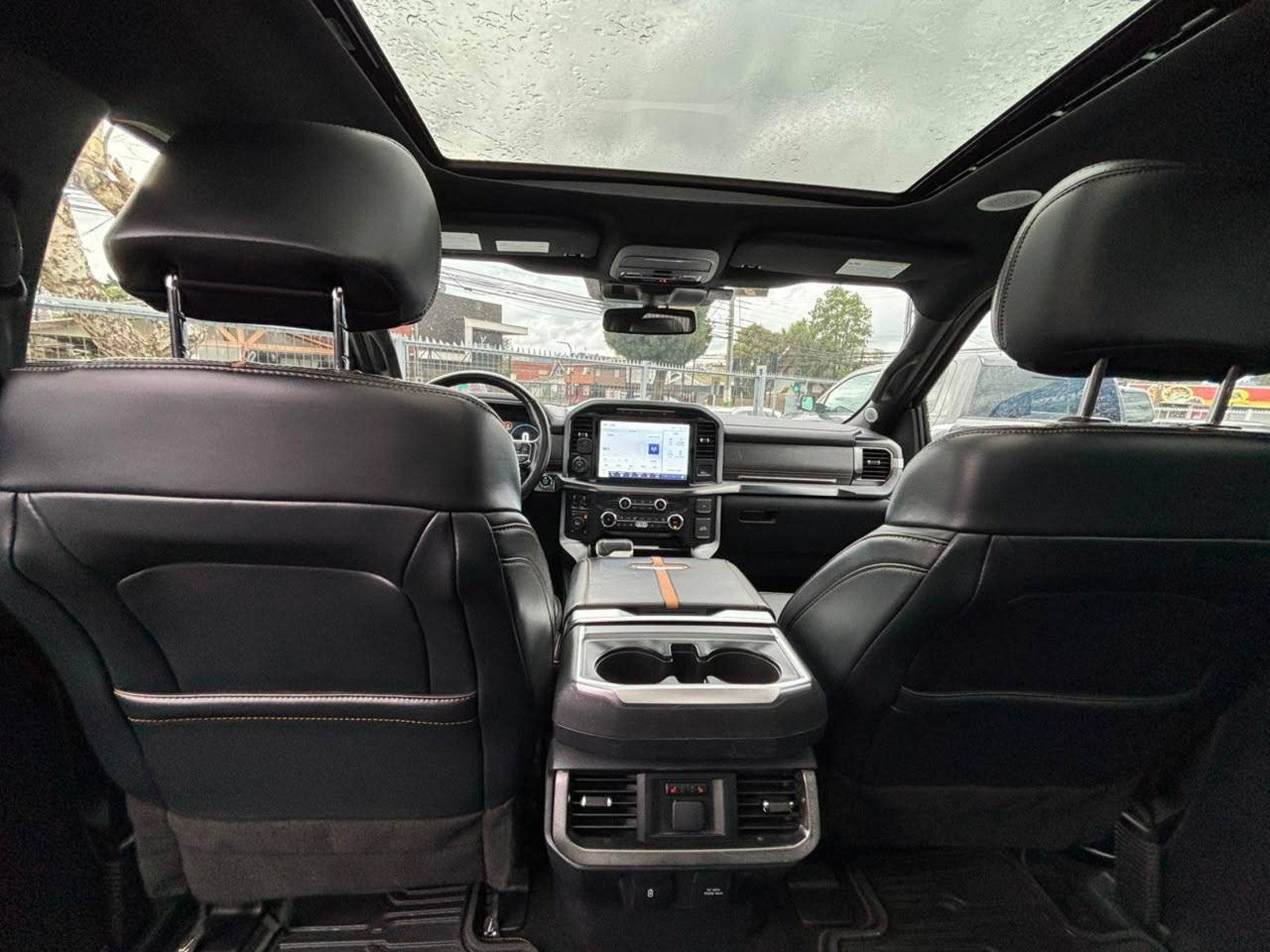 Ford F150 PLATINIUM 2023 - Imagen 11 de 19