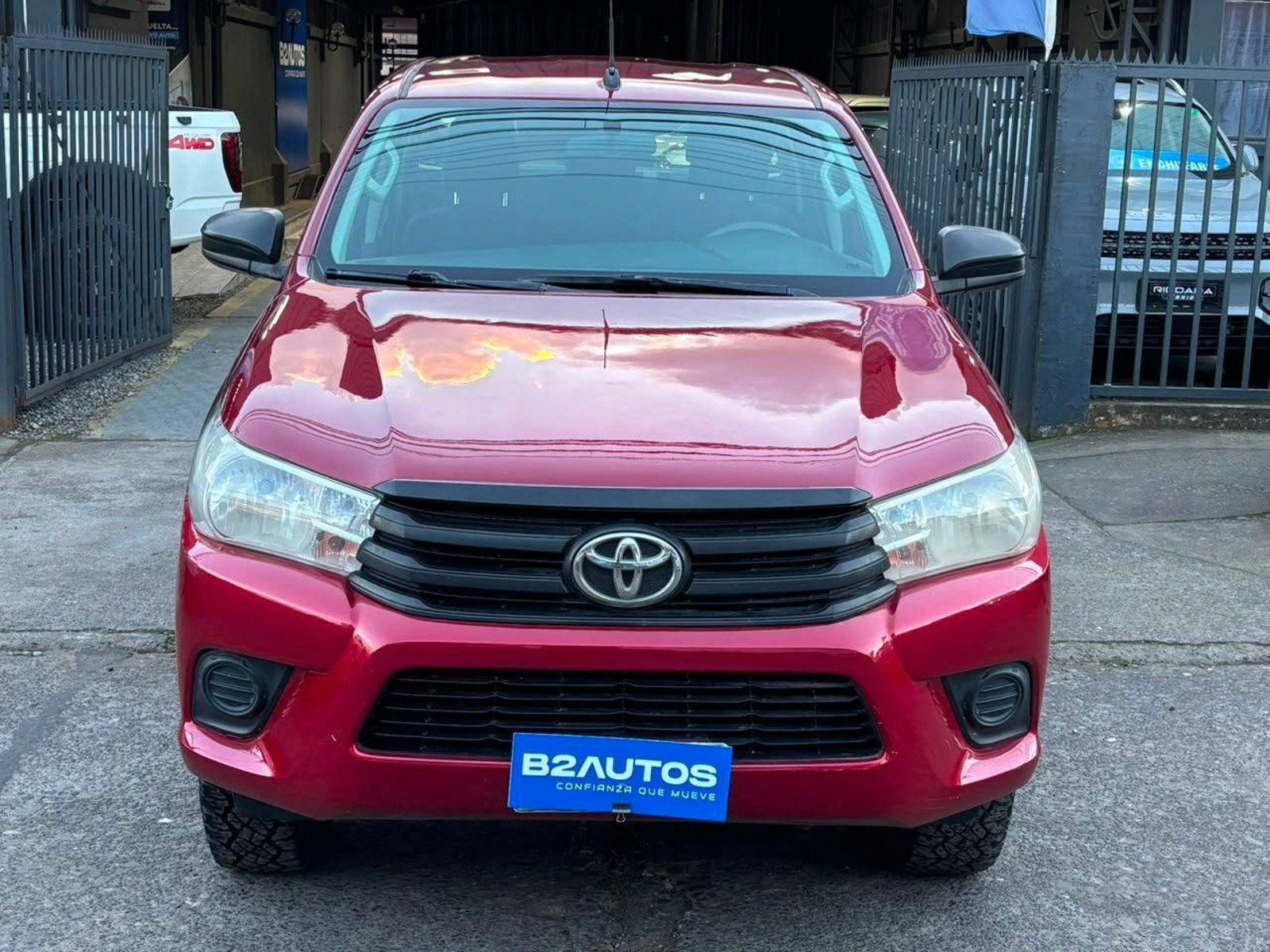 Toyota HILUX 2022 - Imagen 6 de 12