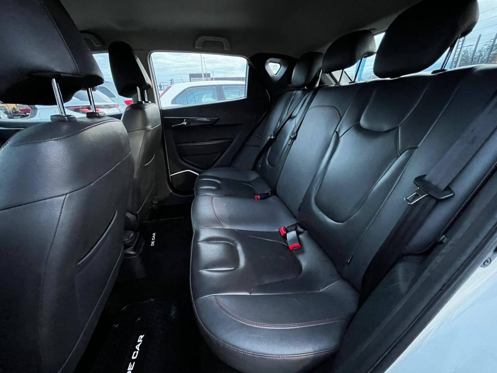 JAC JS2 LUXURY HB 2023 - Imagen 9 de 14