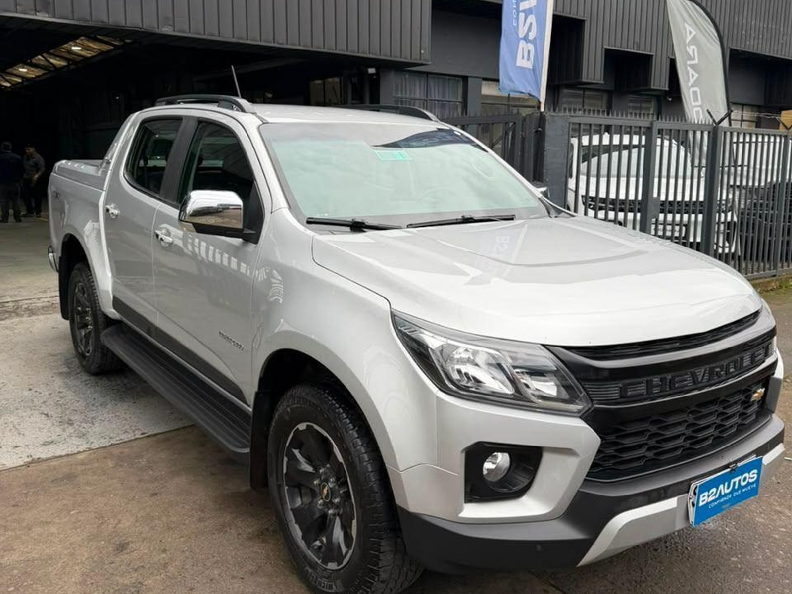 Chevrolet COLORADO II 4X4 2.8 2023 - Foto 2 de 11