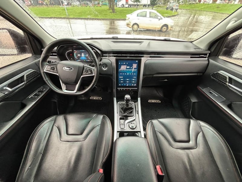 JAC T8 PRO LUXURY 2022 - Imagen 14 de 18