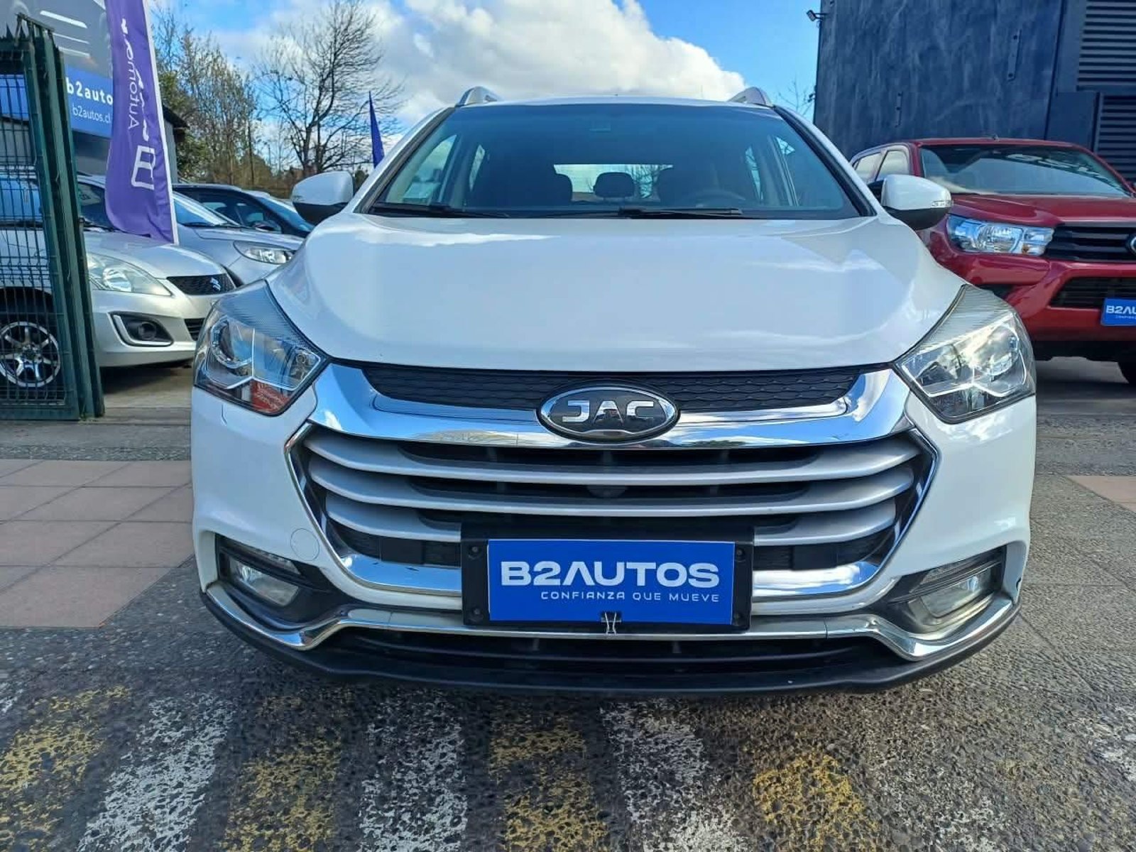 JAC S2 HB 2020 - Foto 3 de 11