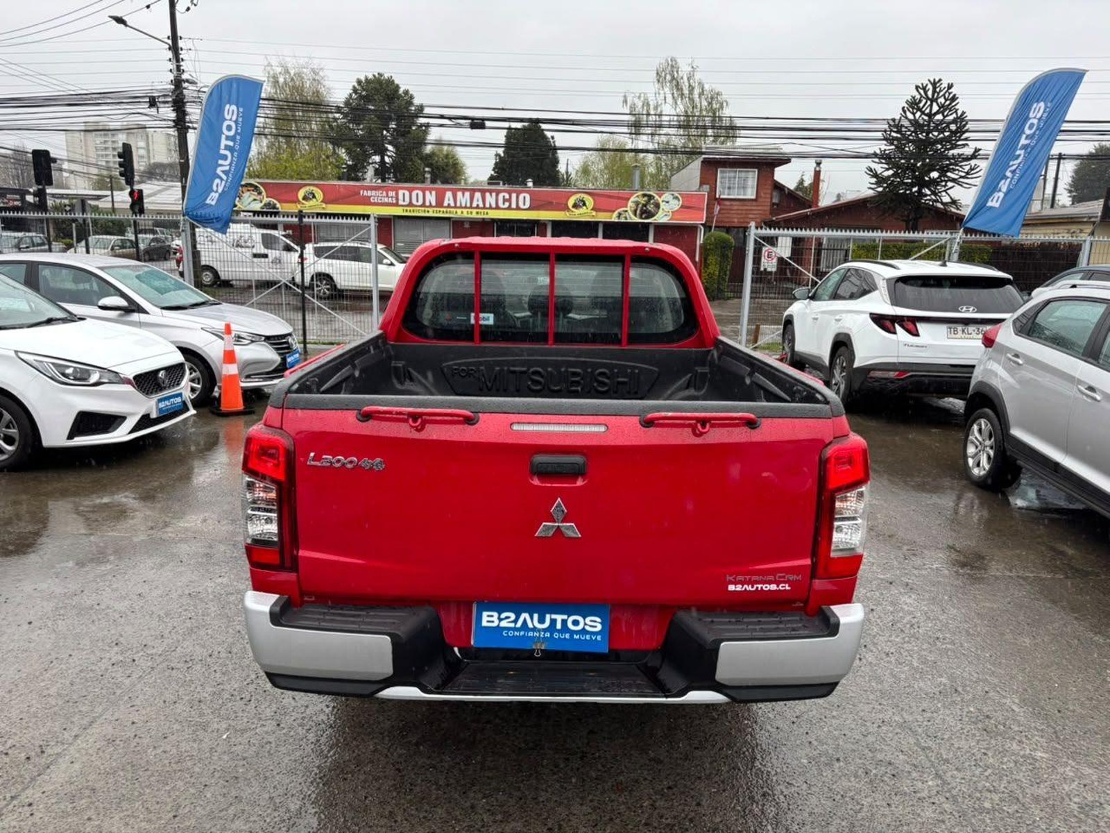 Mitsubishi L200 KATANA CRM 2023 - Foto 4 de 14