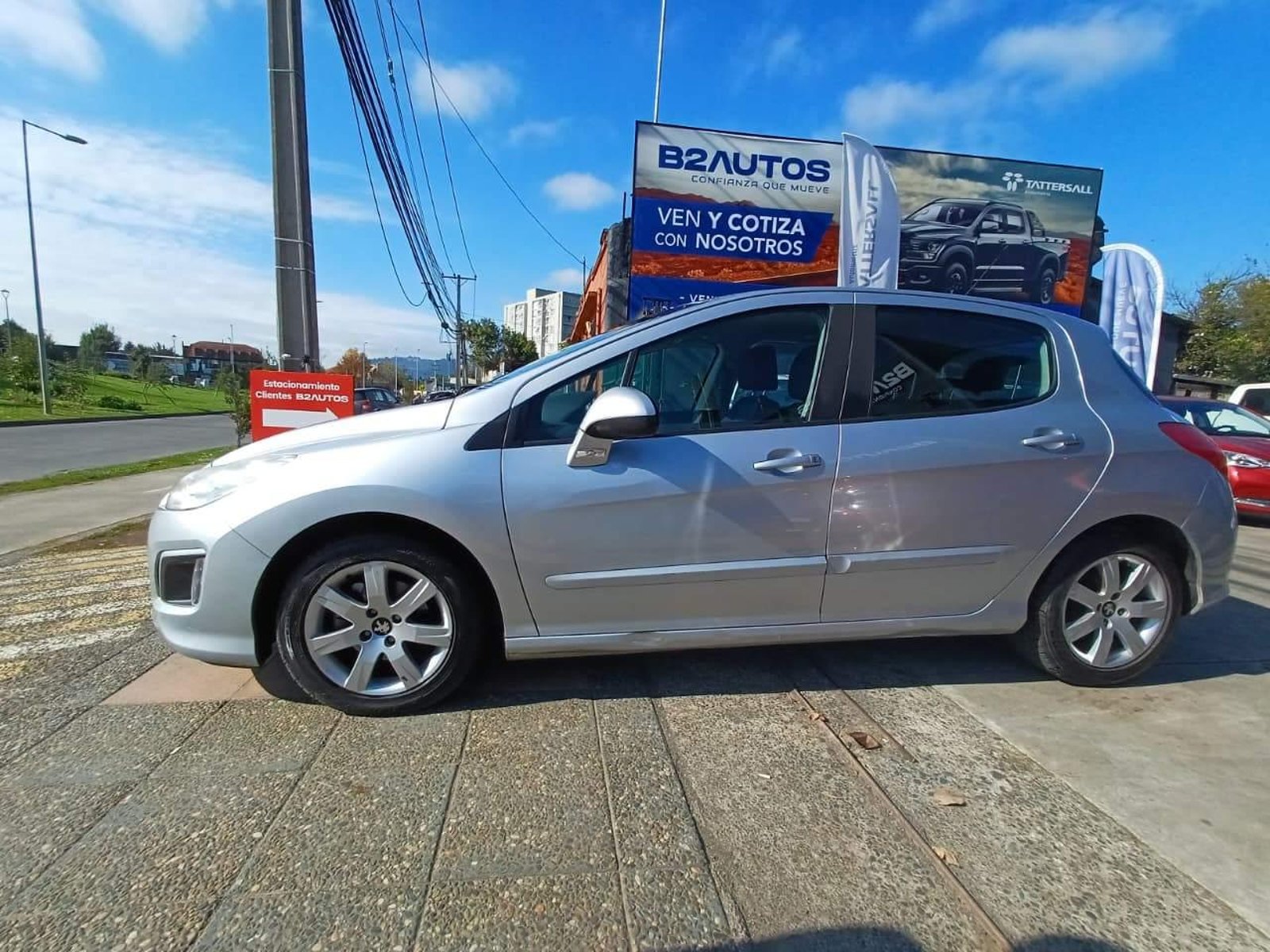 Peugeot 308 ACTIVE E HDI 1.6 2014 - Foto 5 de 12