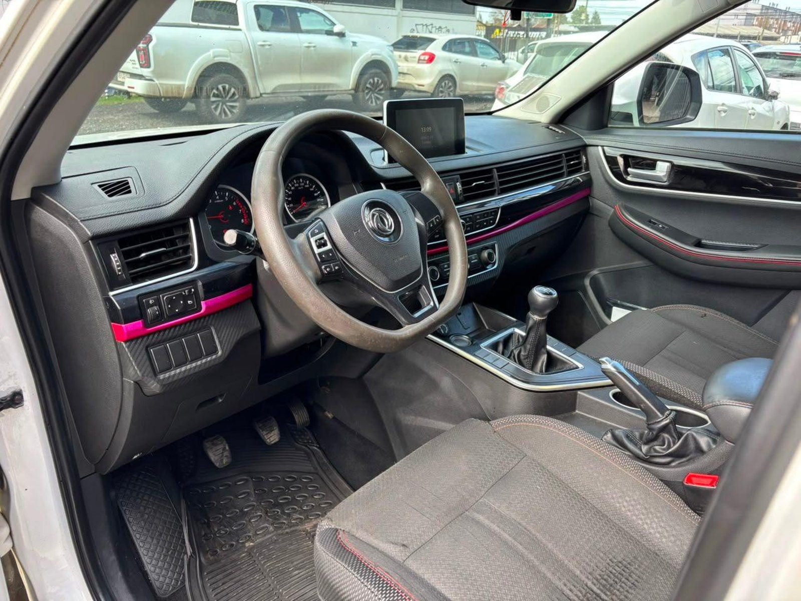 Dongfeng JOYEAR SX5 2020 - Imagen 9 de 17