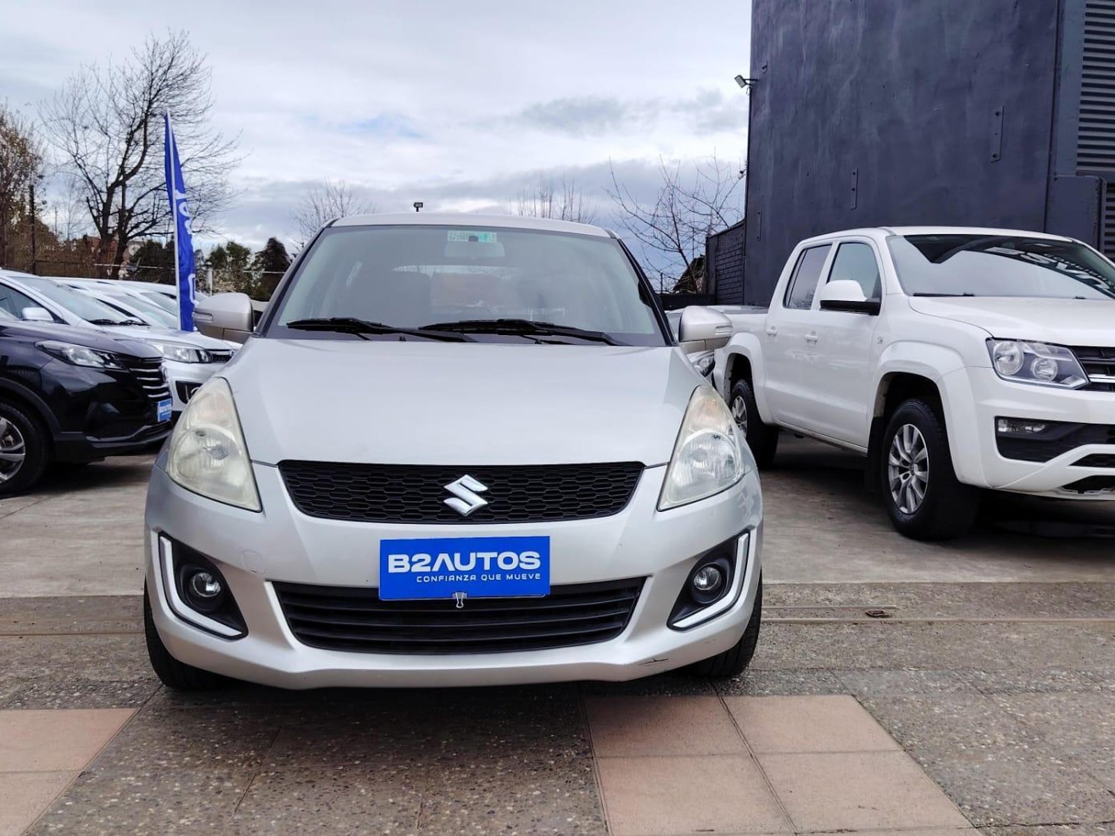 Suzuki SWIFT GL SPORT HB 2017 - Foto 5 de 8