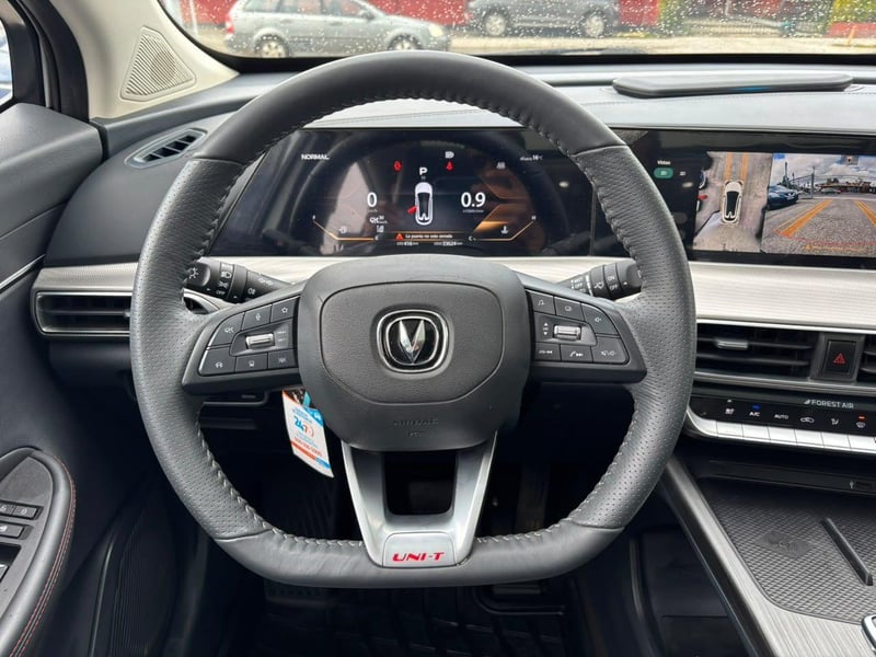 Changan UNI T TURBO 2025 - Imagen 13 de 19